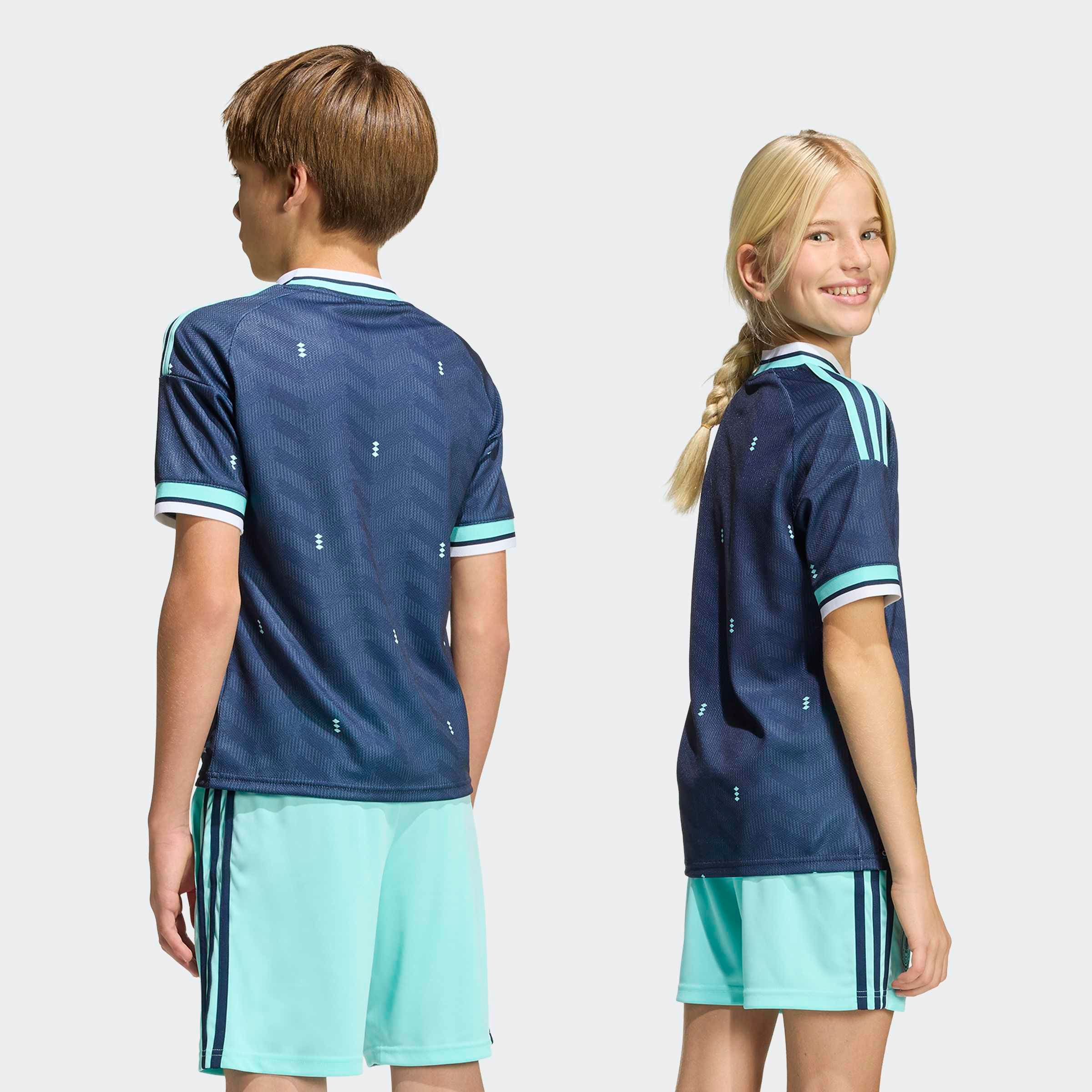 adidas Performance Fußballtrikot »DEUTSCHLAND 26 KIDS AUSWÄRTSTRIKOT« für Kinder, mit Climacool® Technologie, schmal geschnitten
