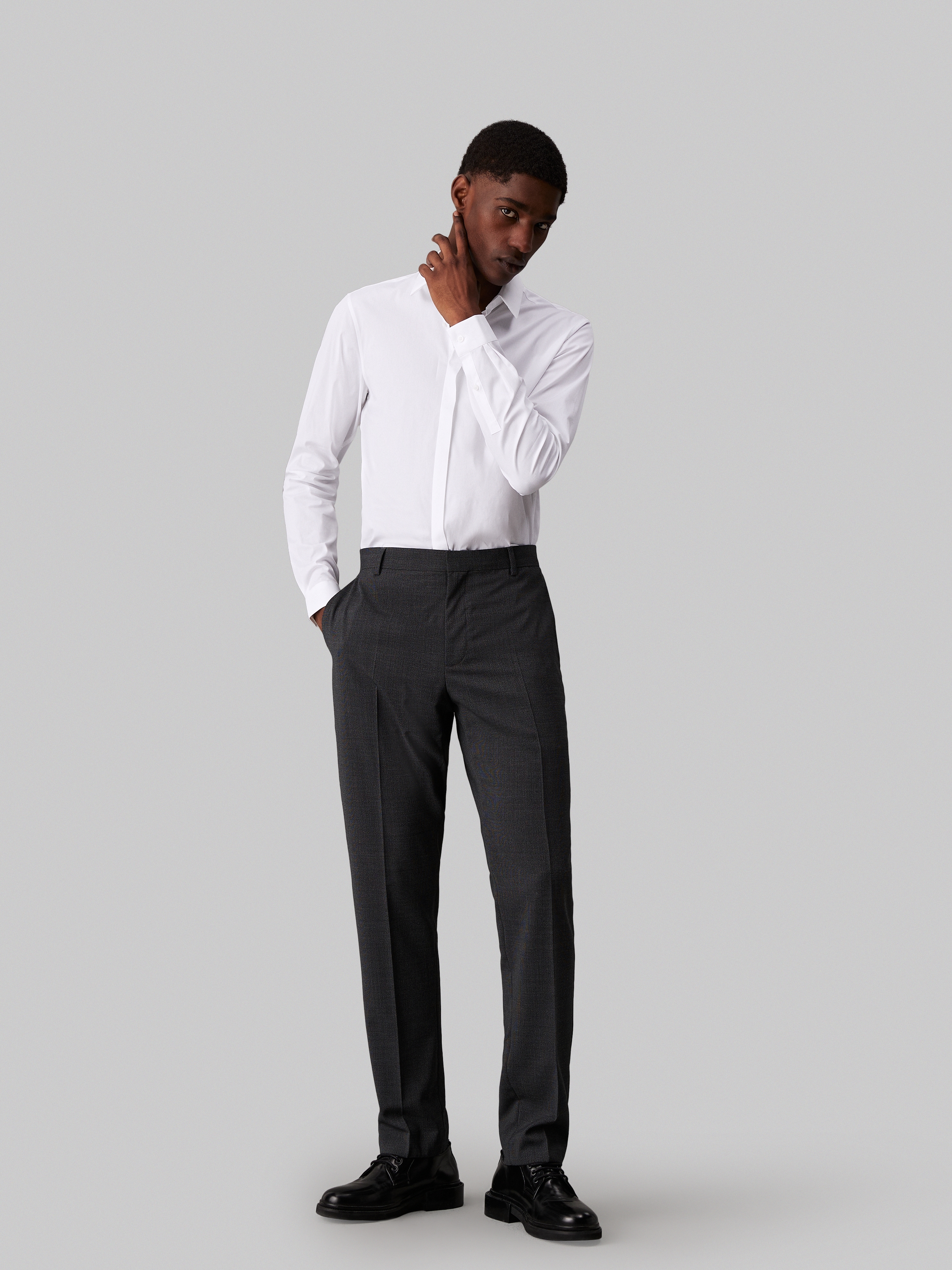 Calvin Klein Langarmhemd »POPLIN HP EXTRA SLIM SHIRT«, mit Logostickerei