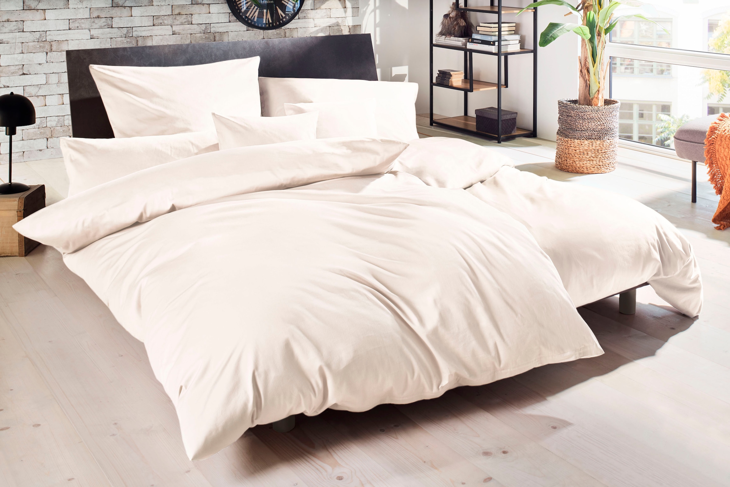 Primera Bettwäsche »Uni Luxus-Satin in Gr. 135x200, 155x220 oder 200x200 cm« 2 Stk. Bettwäsche aus Baumwolle, unifarbene Bettwäsche mit Reißverschluss