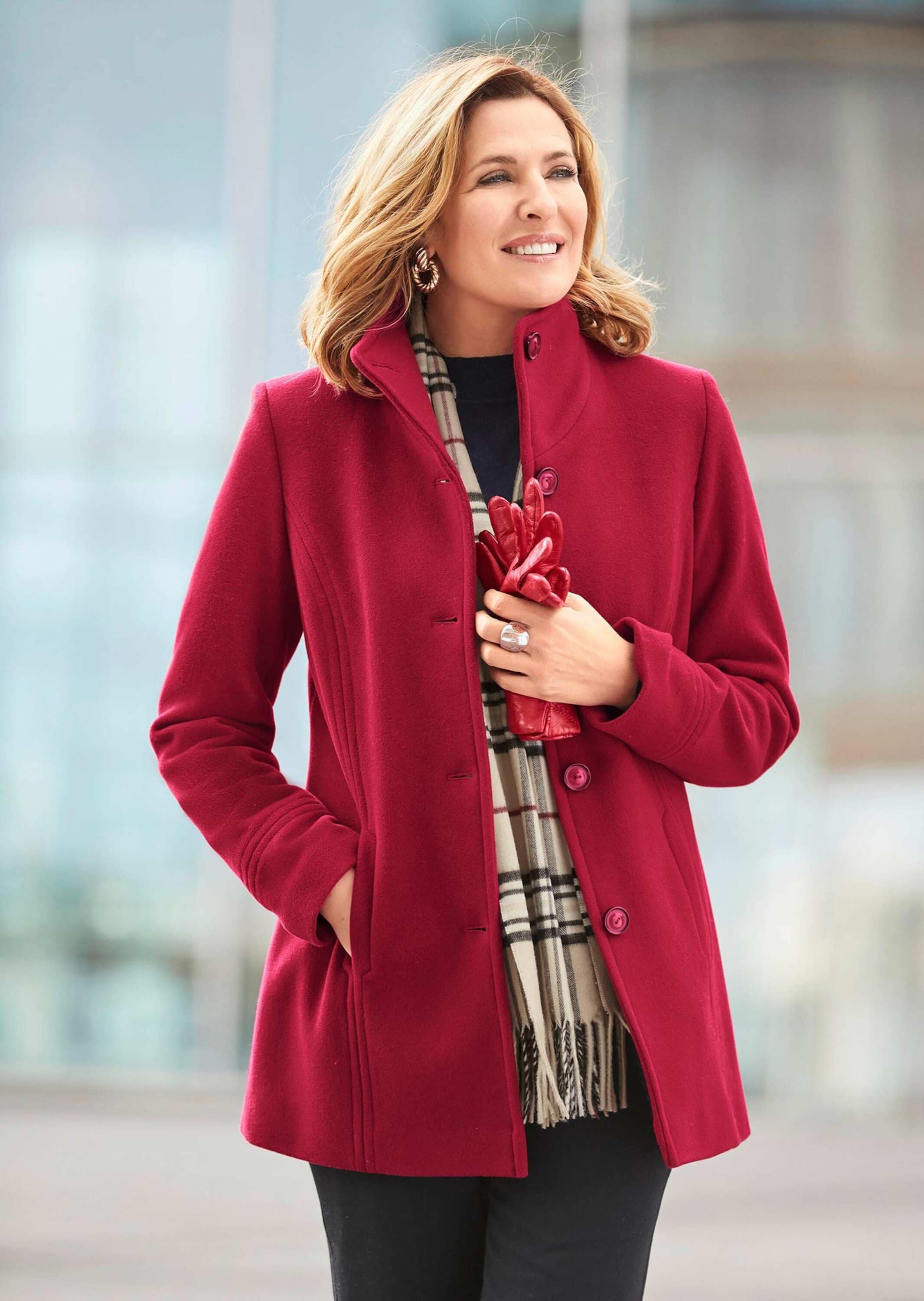 GOLDNER Wolljacke »Kurzgröße Wolljacke mit feinen Details«