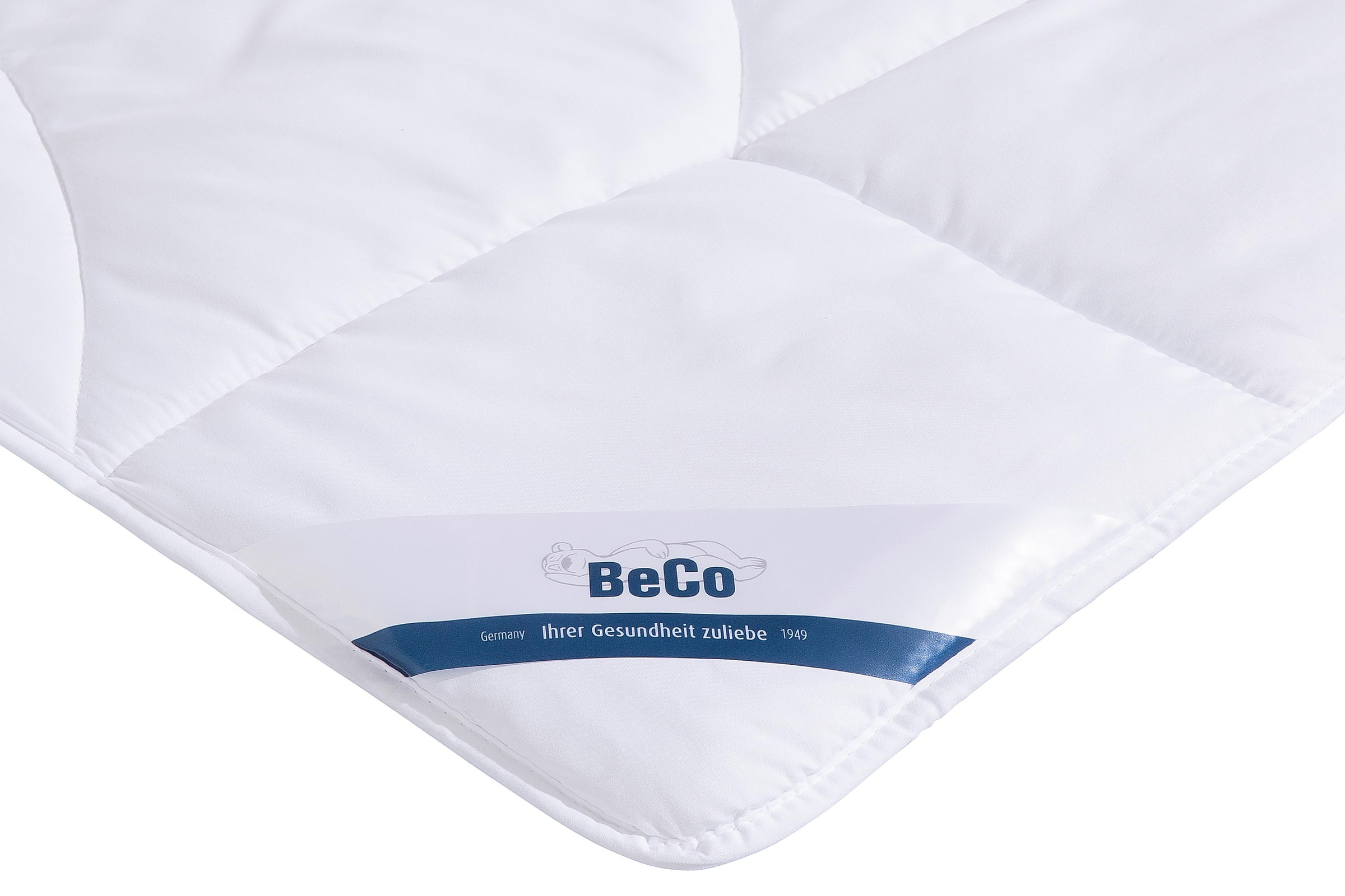 Beco Microfaserbettdecke + Microfaserkissen »Medibett, Bettdecke 135x200 cm mit Kissen 80x80 cm im Set«, (Spar-Set, Bei Nichtgefallen beinhaltet die Rückgabe das Gesamtangebot.), Bettdecke & Kissen für allergiker geeignet (Hausstauballergiker)
