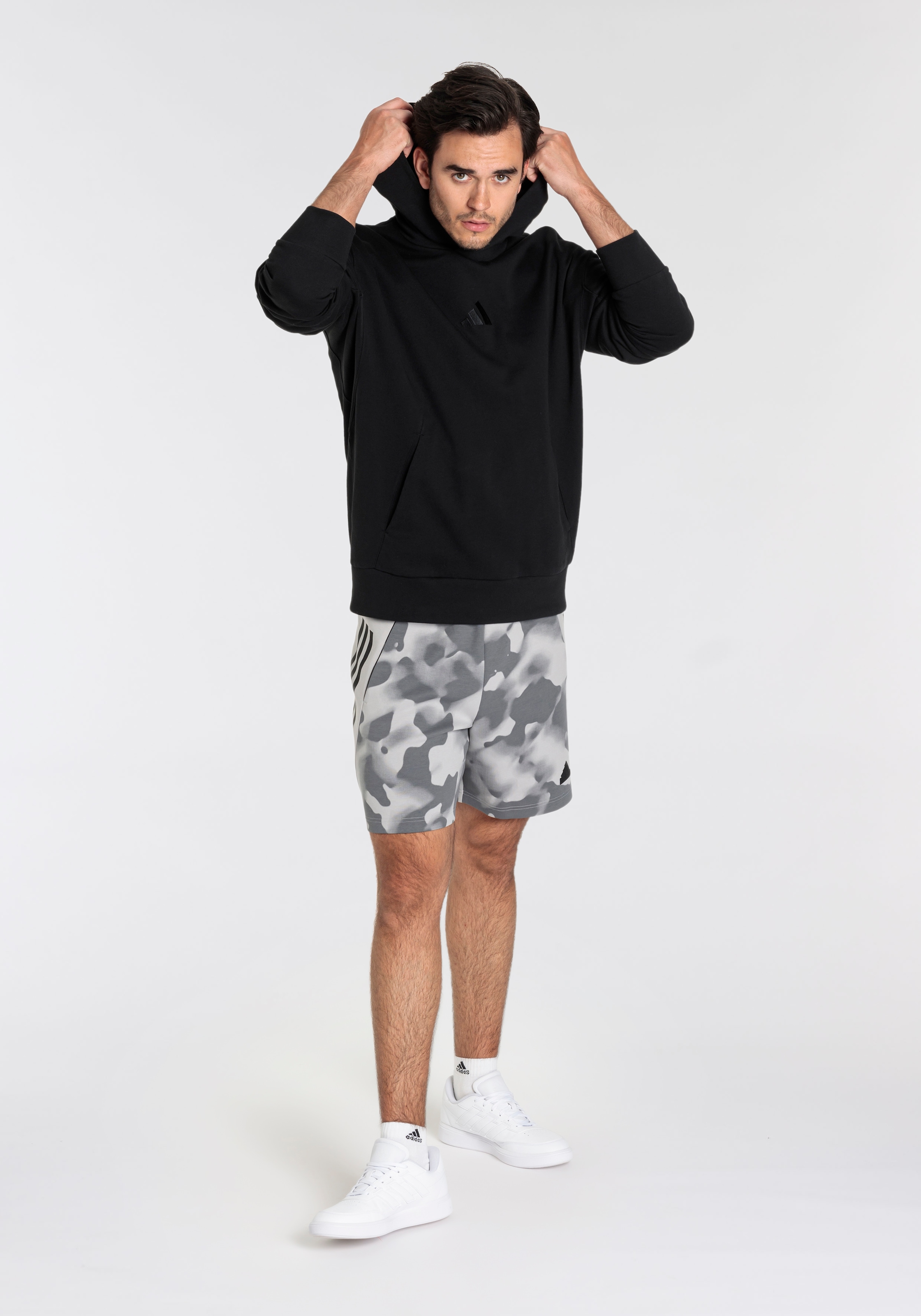 adidas Sportswear Shorts »M FI 3S SHO AOP«, (1 tlg.)