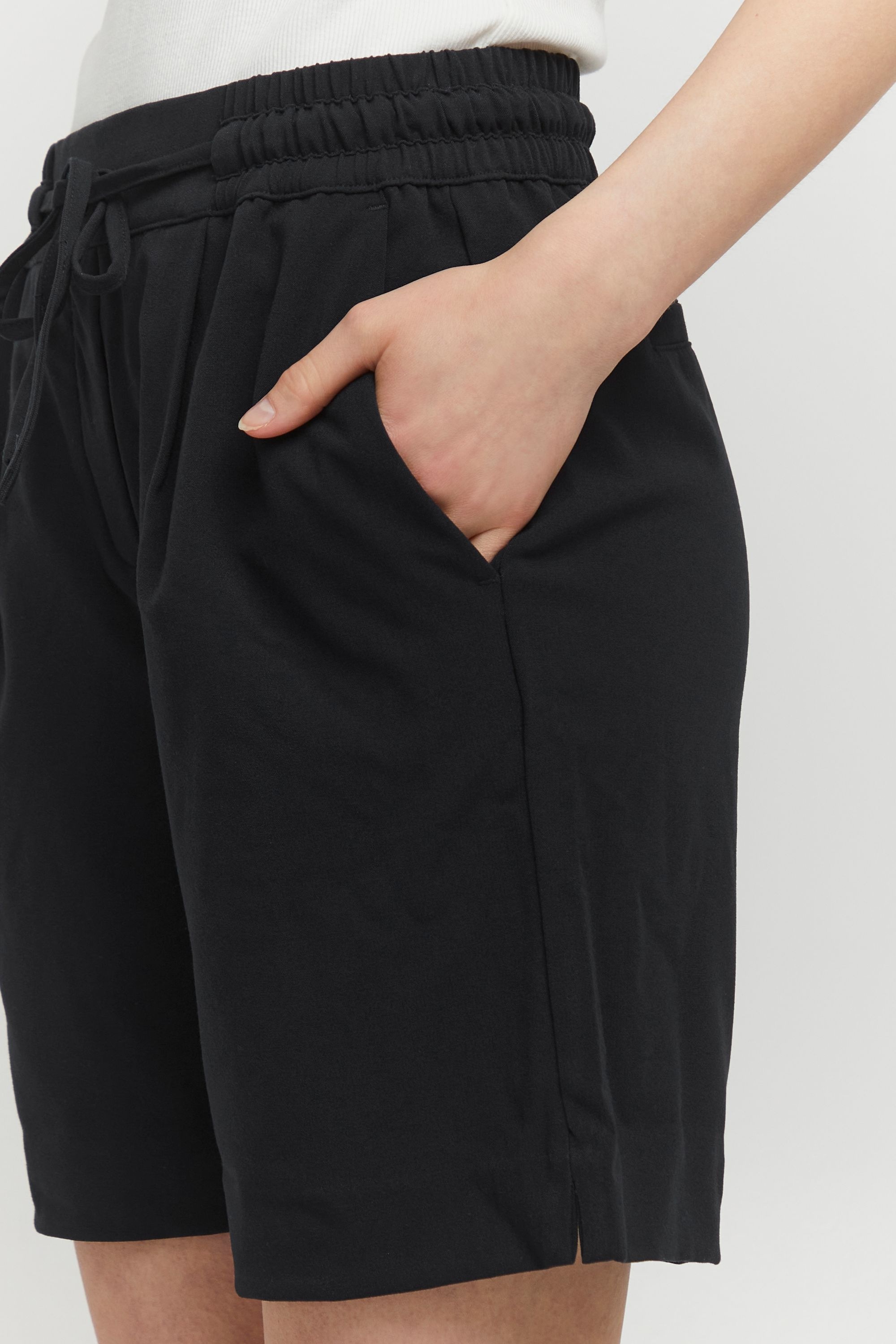 b.young Shorts »Shorts BYDanta«