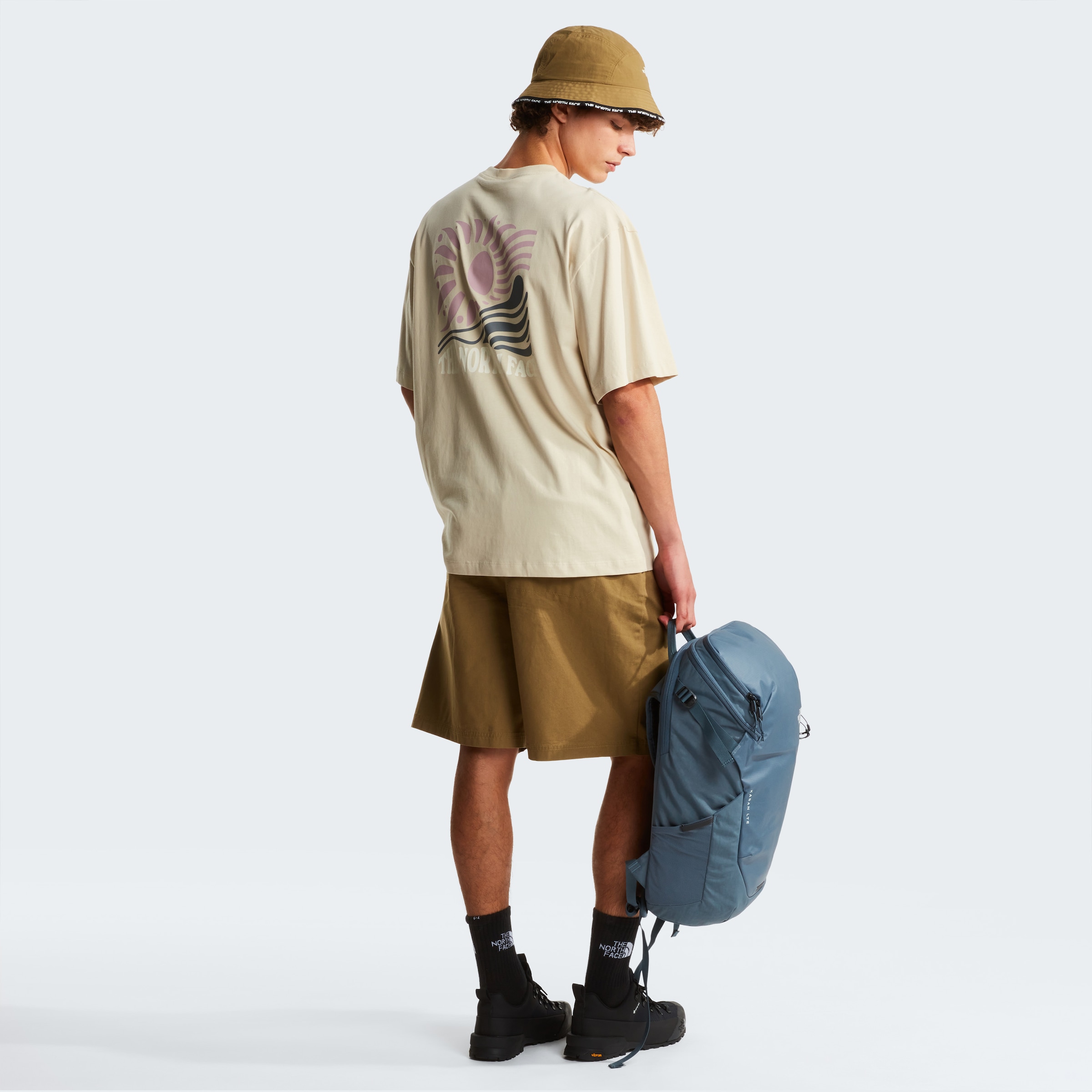 The North Face T-Shirt »M SUN OVERSIZE SHORT SLEEVE TEE-GRAPHIC« sportlicher Stil, Kurzarm, für sportliche Aktivitäten und Freizeit