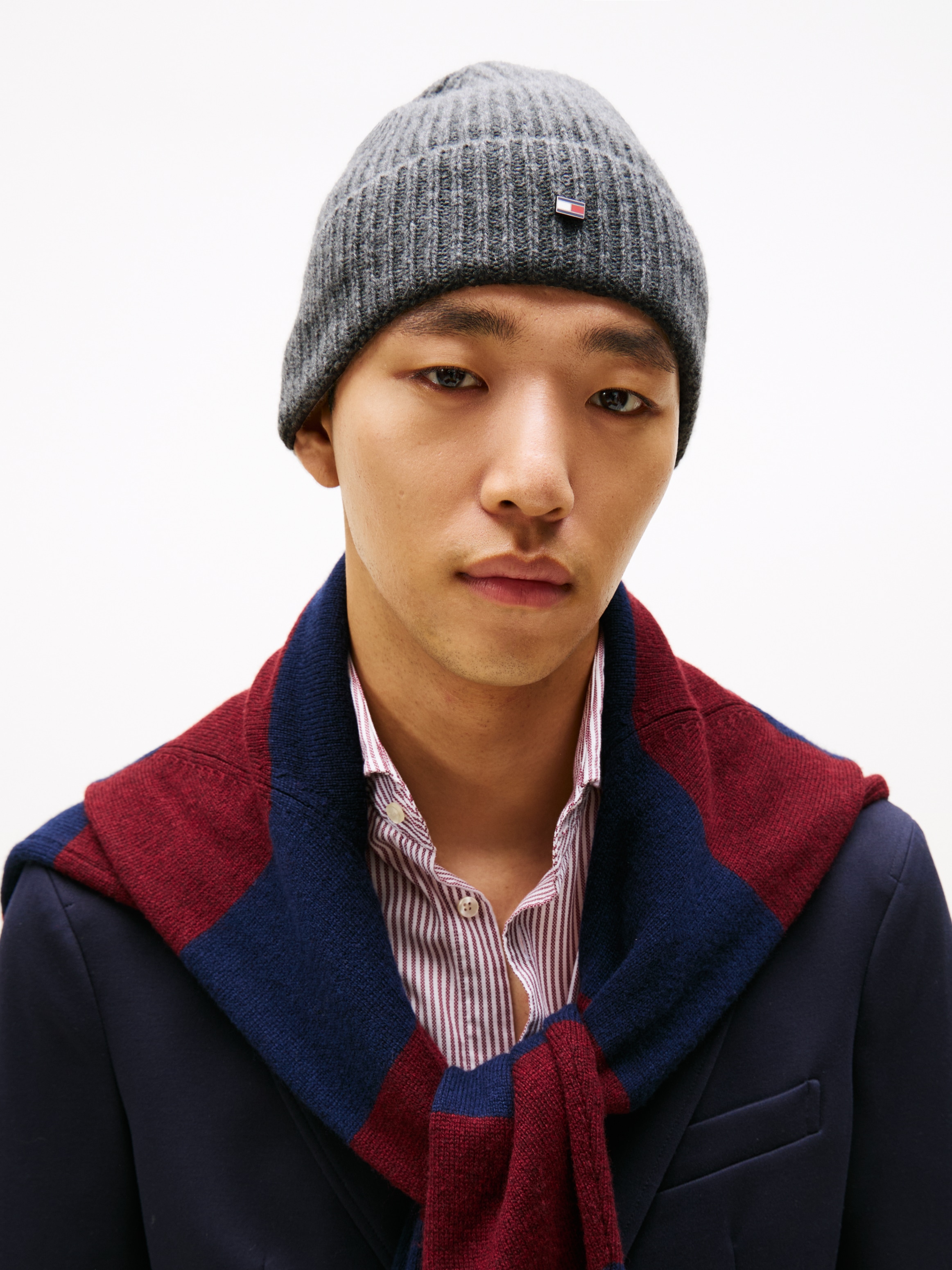 Tommy Hilfiger Beanie »TH FLAG CASHMERE«, mit Umschlag, aus Strick
