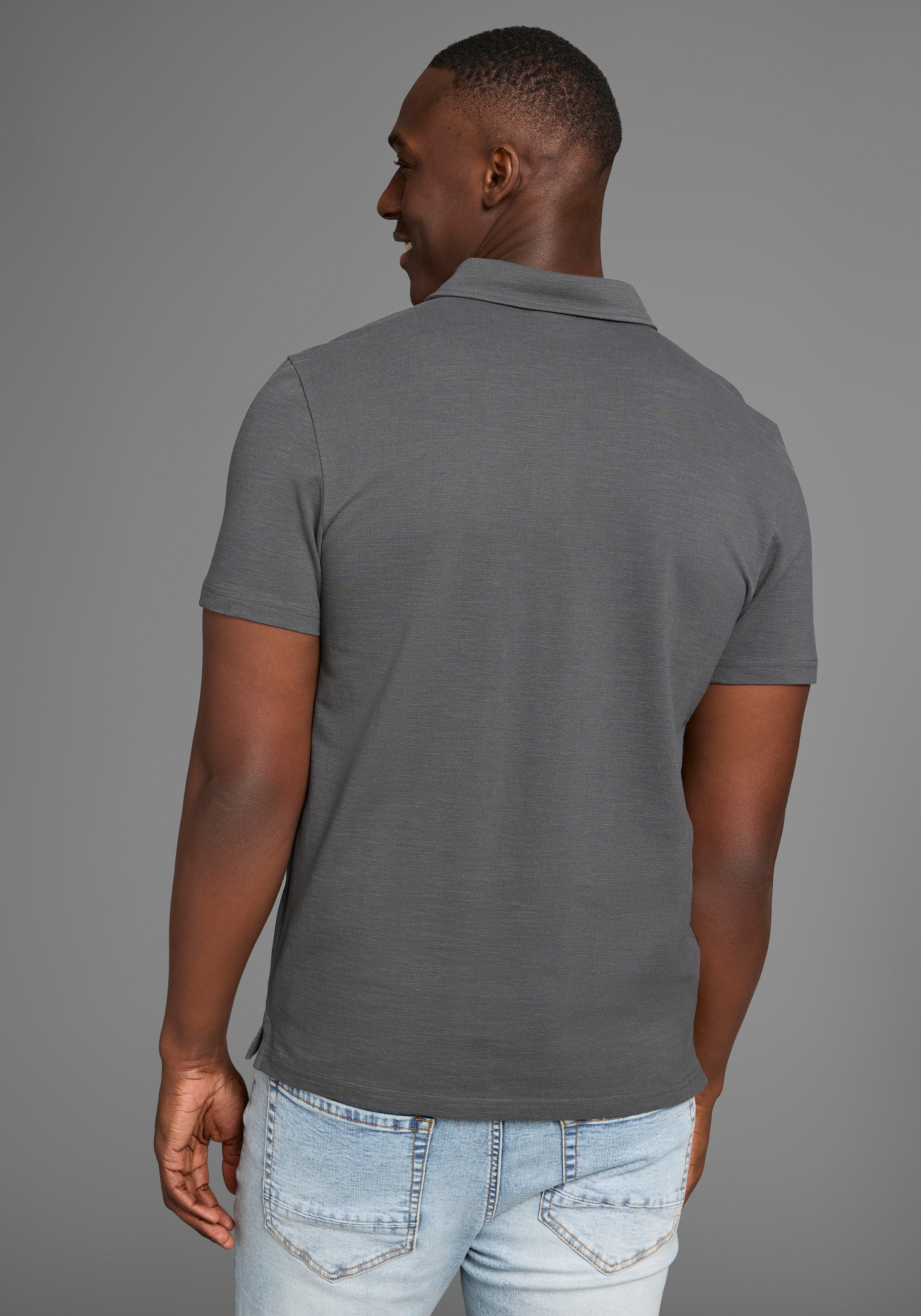 Bruno Banani Poloshirt, Poloshirt in schmaler Passform