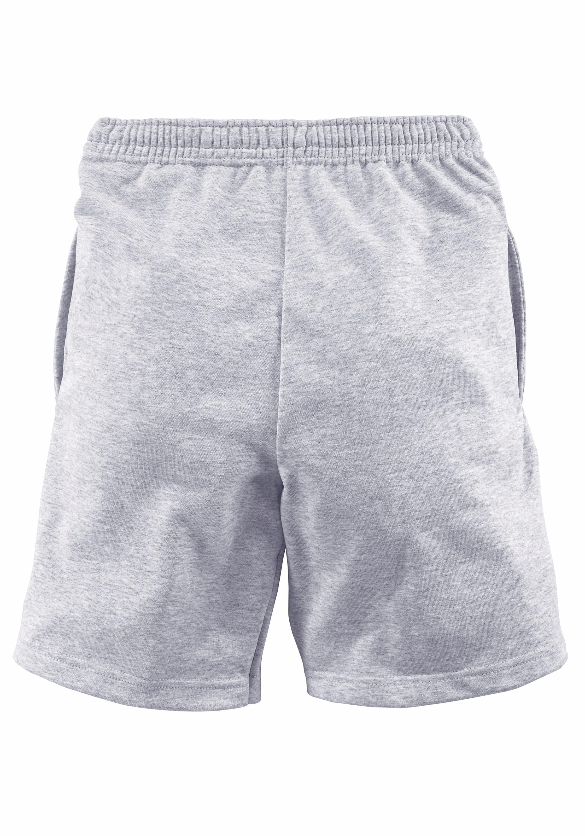 Fruit of the Loom Sweatshorts, in bequemer Form