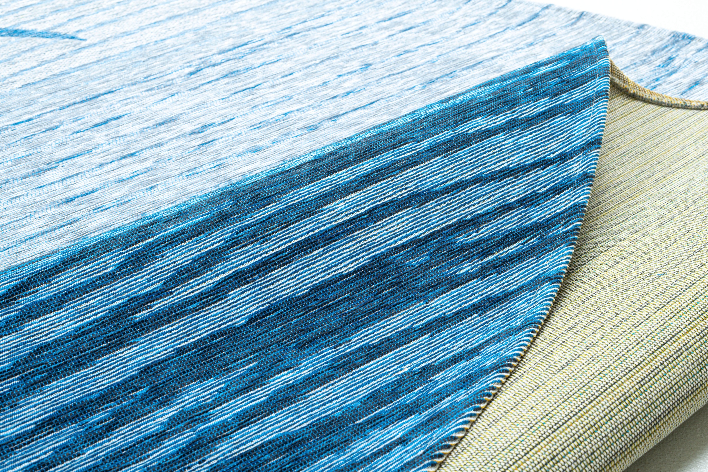 Sansibar Teppich »Keitum 007«, rund, 3 mm Höhe, Flachgewebe, modernes Wellen Design & gekreuzte Säbel