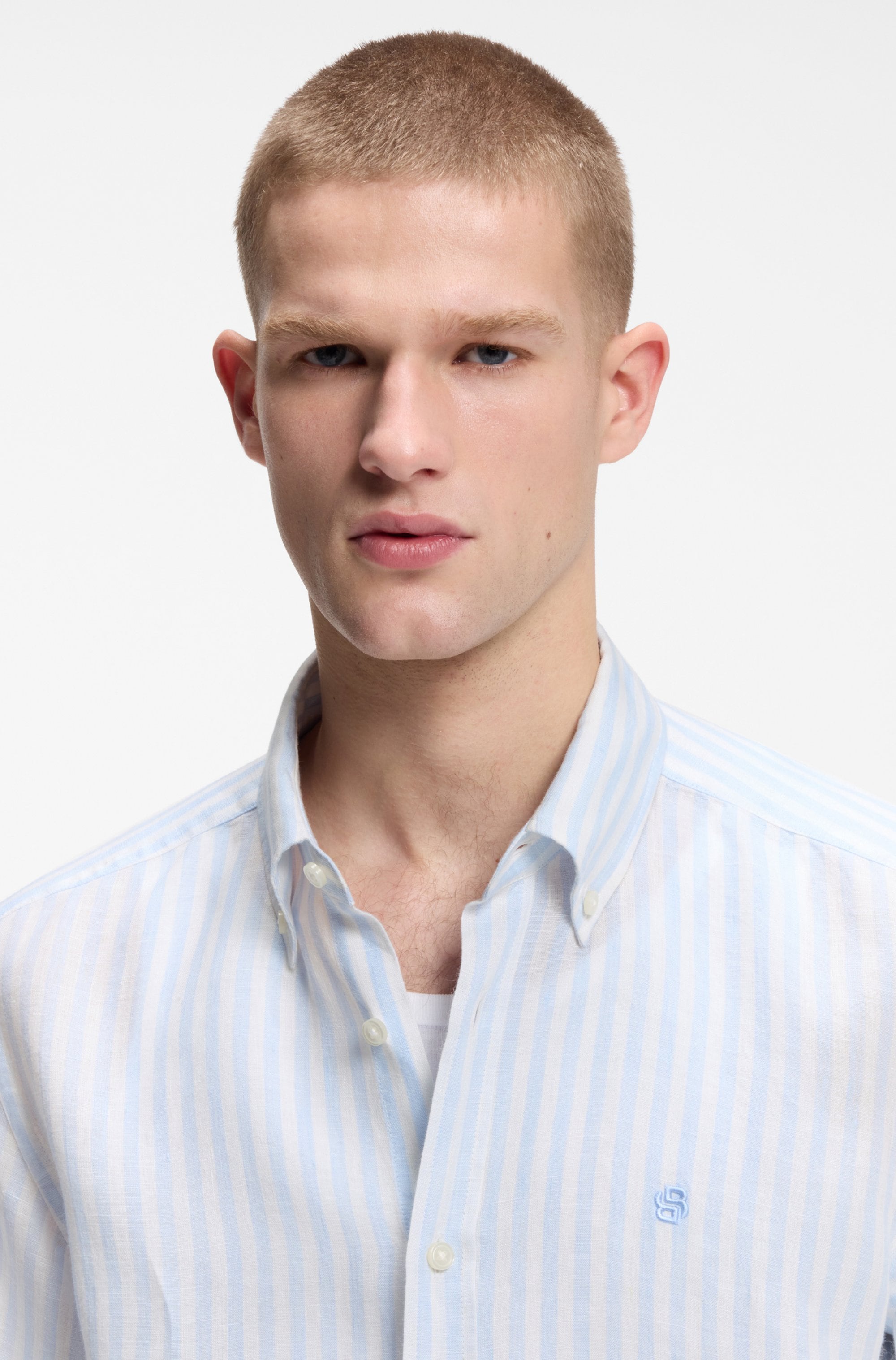 BOSS Leinenhemd »LIAM« 100% Leinen Premium Sommerhemd, Button-Down-Kragen, regular fit