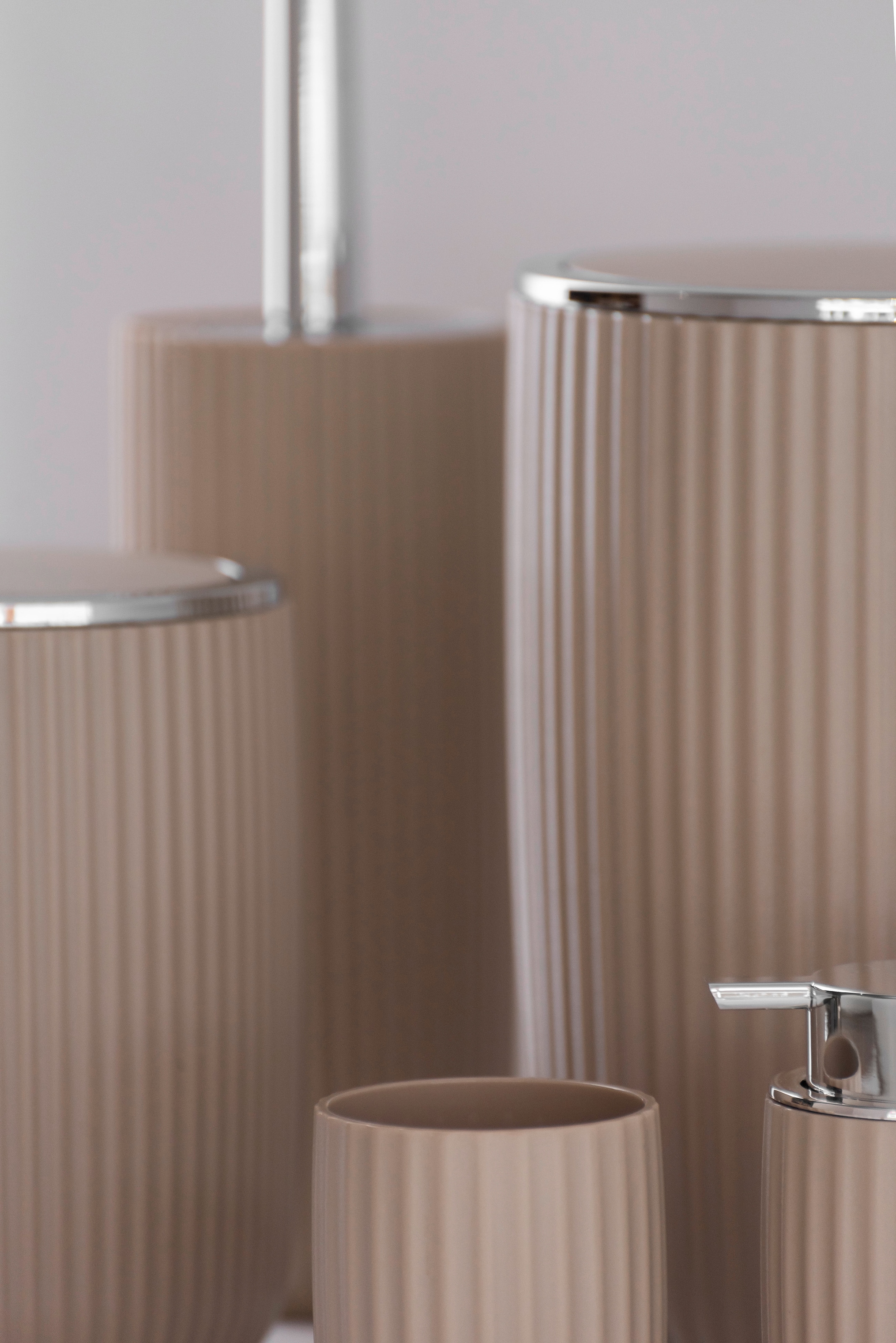 WENKO WC-Garnitur »Agropoli«, mit Form Jahren mit kaufen 3 aus online Kunststoff, XXL beige, Garantie | geschlosssener