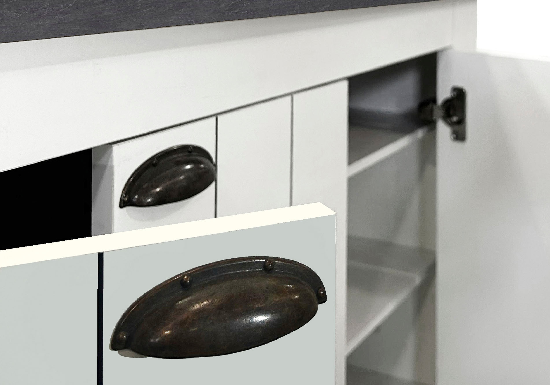 INOSIGN Schuhschrank »FIGO, Made in Italy – Schuhkommode,Schuhregal für ca. 60 Paar Schuhe«, (1 St.), 6-Türig, Siebdruck-dekorative Fräsungen, 20 Fächer, Höhe: 60 cm
