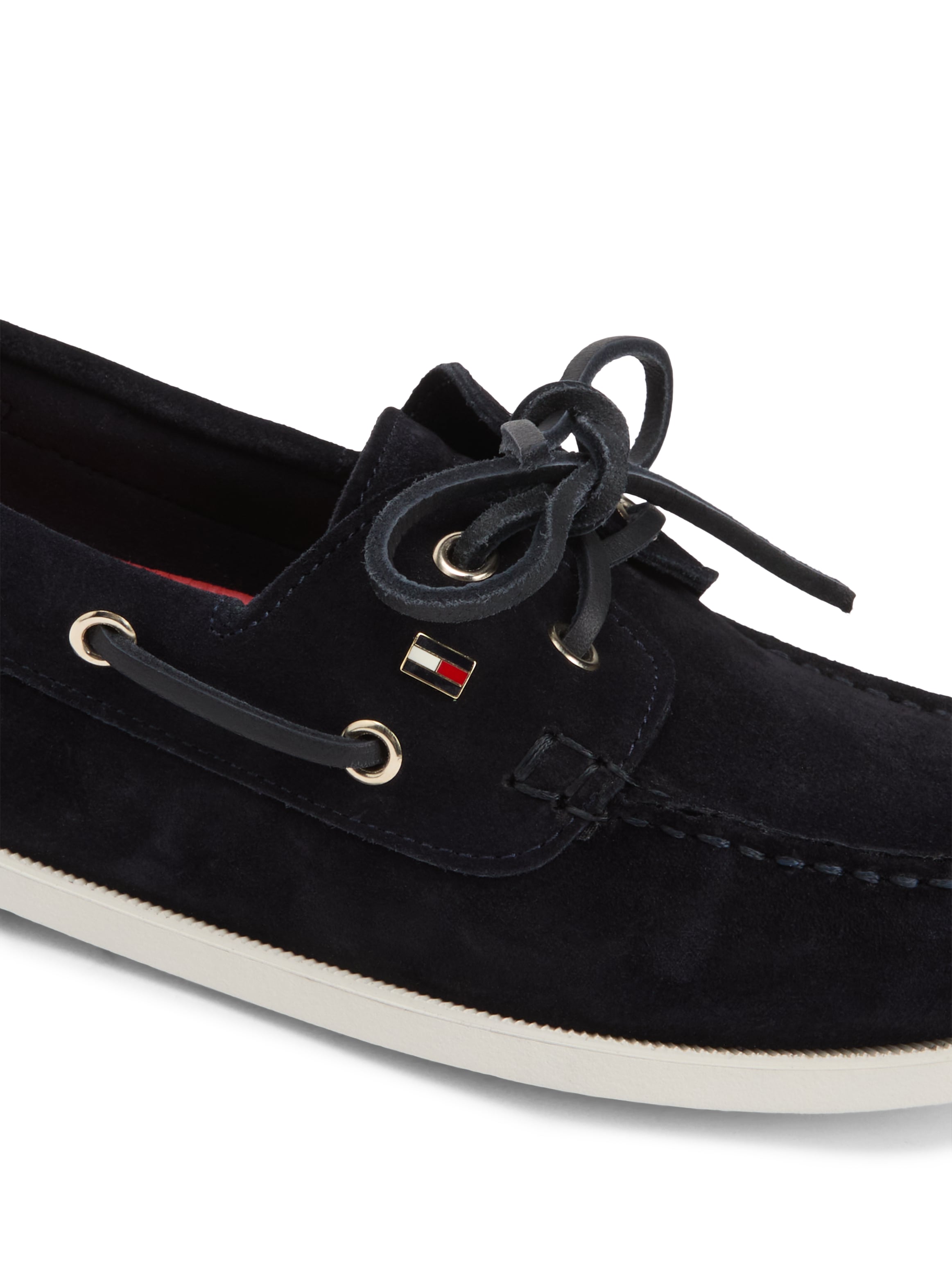 Tommy Hilfiger Bootsschuh »HILFIGER SUEDE BOAT SHOE«  Freizeitschuh, Halbschuh, Schnürer mit modischen Durchzügen