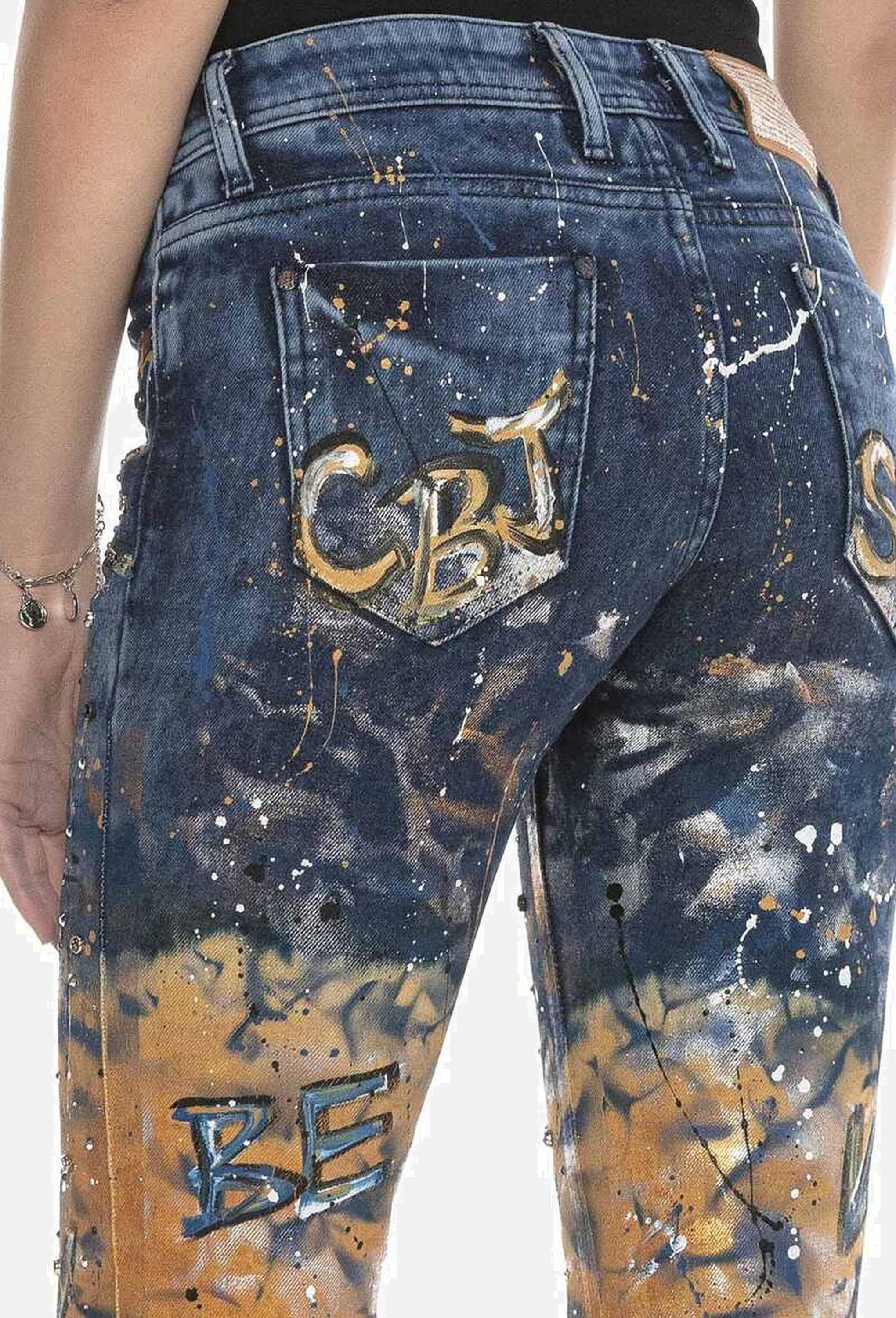 Cipo & Baxx Slim-fit-Jeans »Cipo & Baxx Jeans« Mit coolen Schriftzügen, WD440