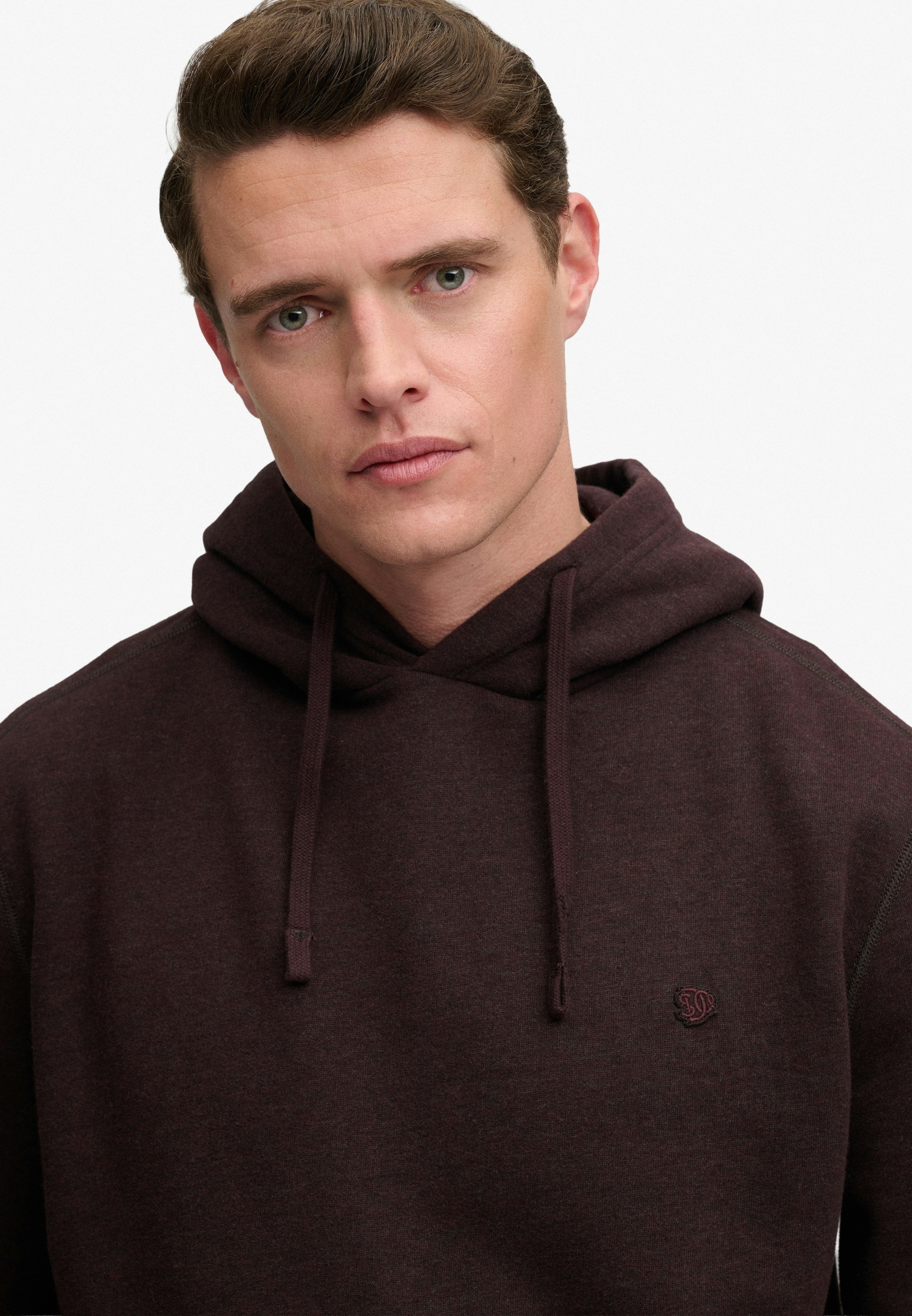 Superdry Kapuzensweatshirt »ESSENTIAL SDCO LOGO HOOD«, Baumwollmischung, regular fit

