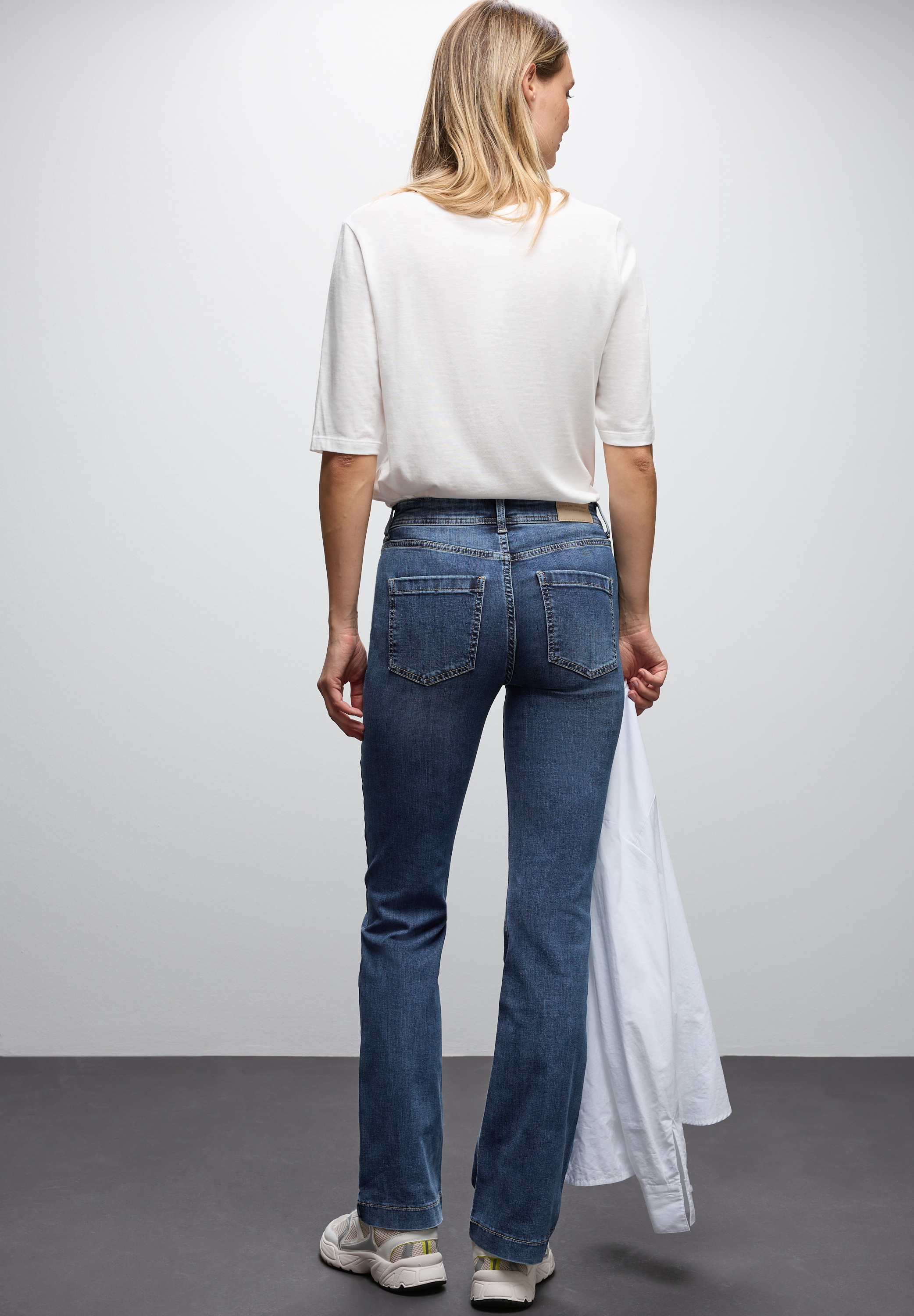 STREET ONE Bootcut-Jeans mit Taschen