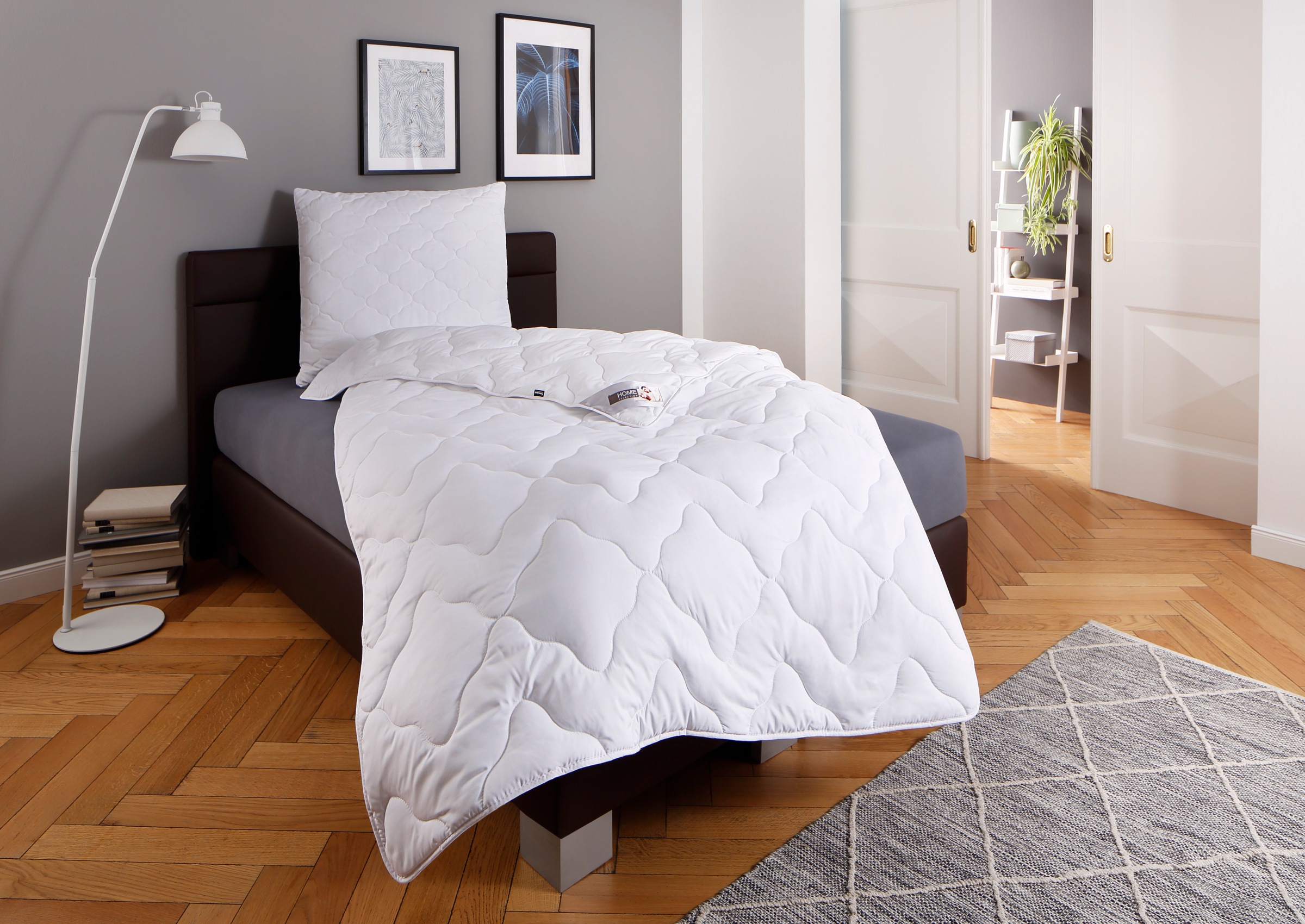 my home Microfaserbettdecke »Aspen«, warm, Füllung Polyester (Thinsulatefaser), Bezug... kaufen