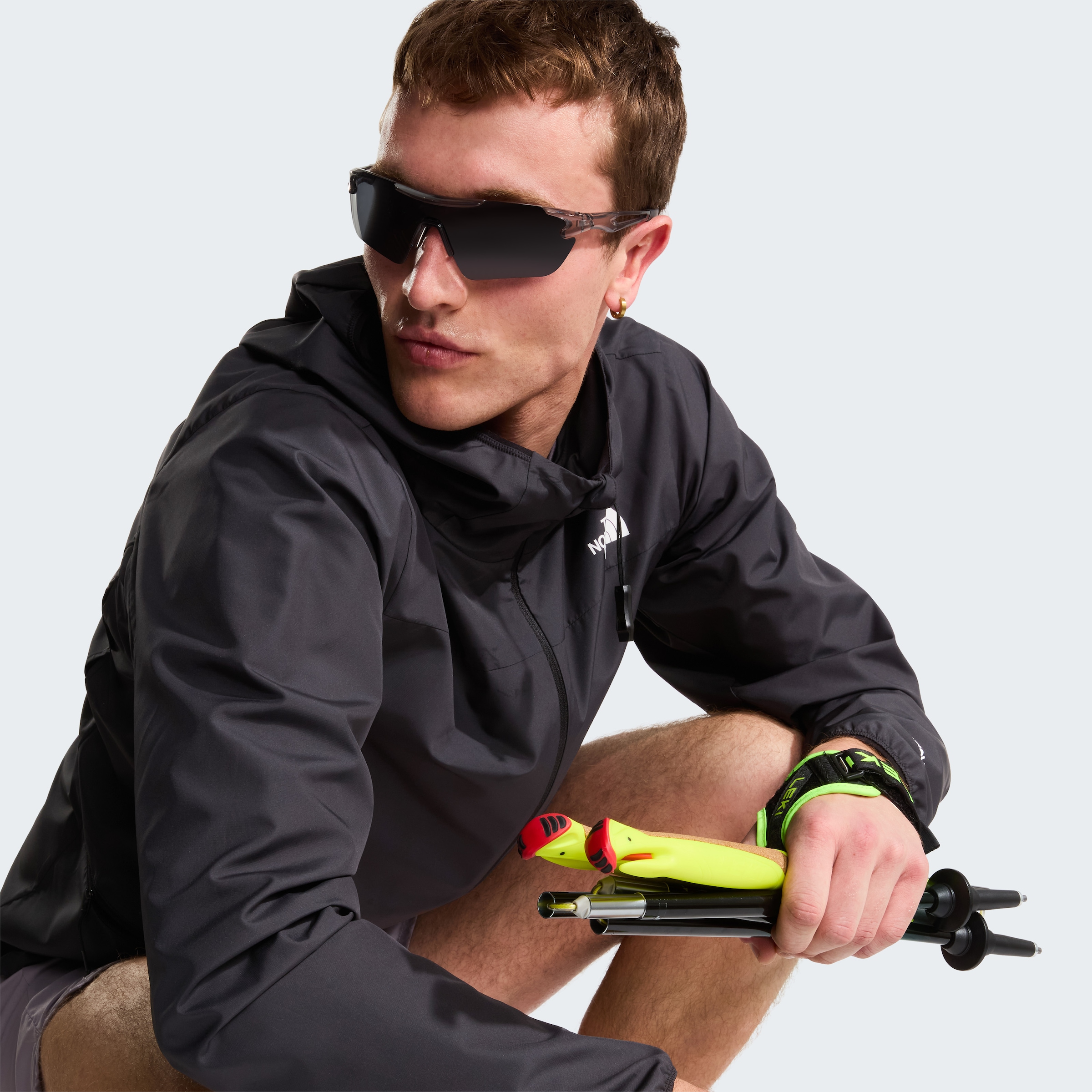 The North Face Windbreaker »M FONTANALES WIND JACKET« sportlicher Stil, für Sport- und Outdooraktivitäten, mit Packtasche