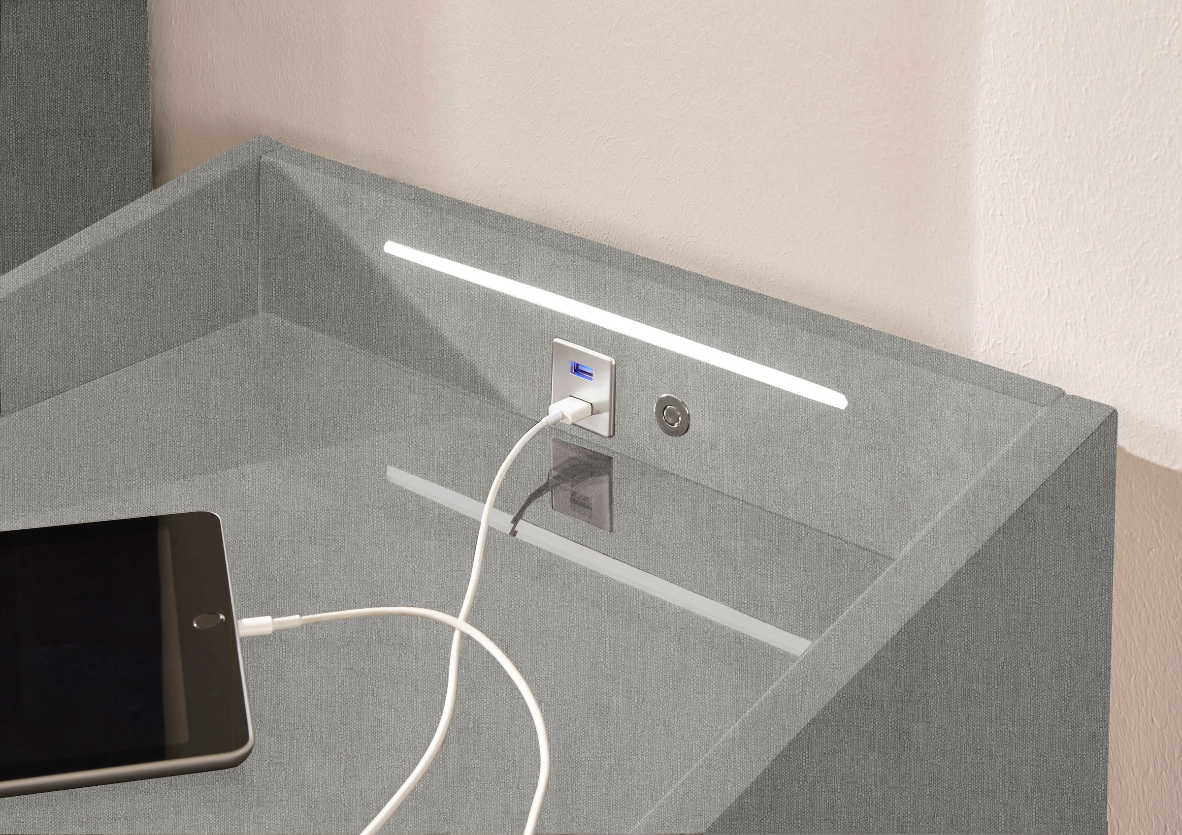 ED EXCITING DESIGN »Moon« mit LED-Beleuchtung und USB-Anschluss & USB-C-Anschluss