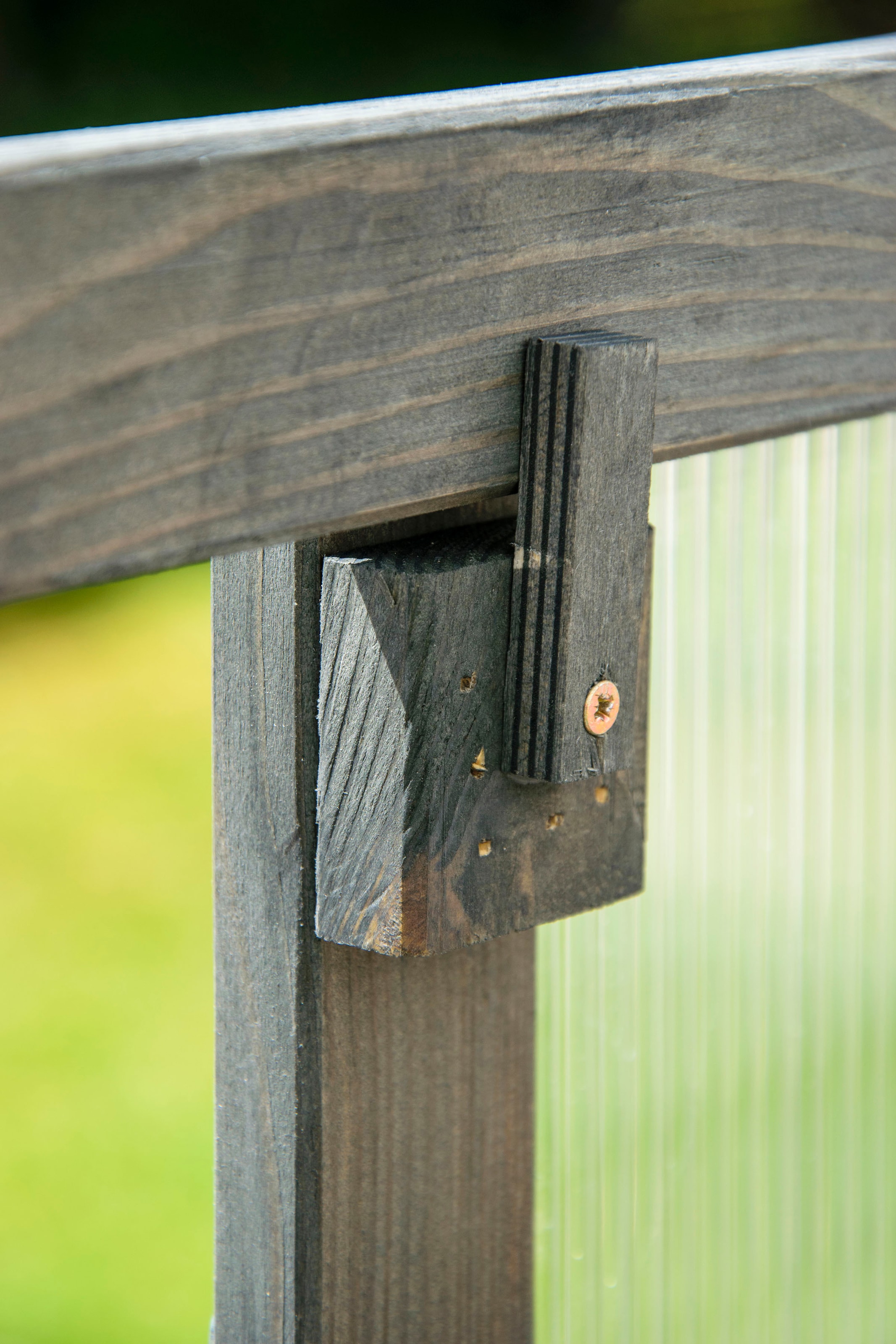 dobar Anzuchttopf »Dome«, großer Anzuchtschrank aus FSC®-zertifiziertem Kiefernholz, Anthrazit