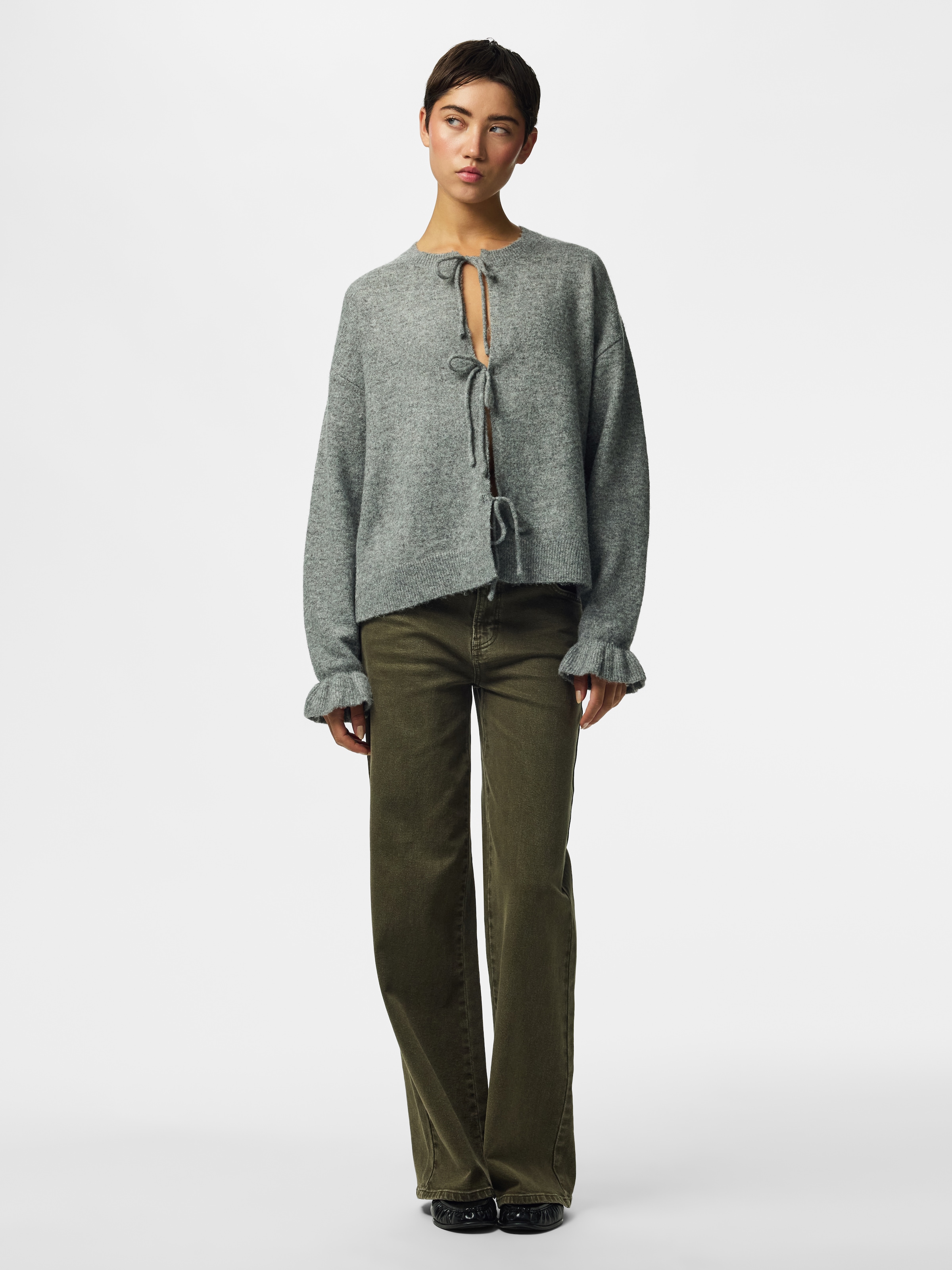 pieces Strickjacke »PCSALLY REV FRILL CARDIGAN KNIT NOOS BC« Materialmix