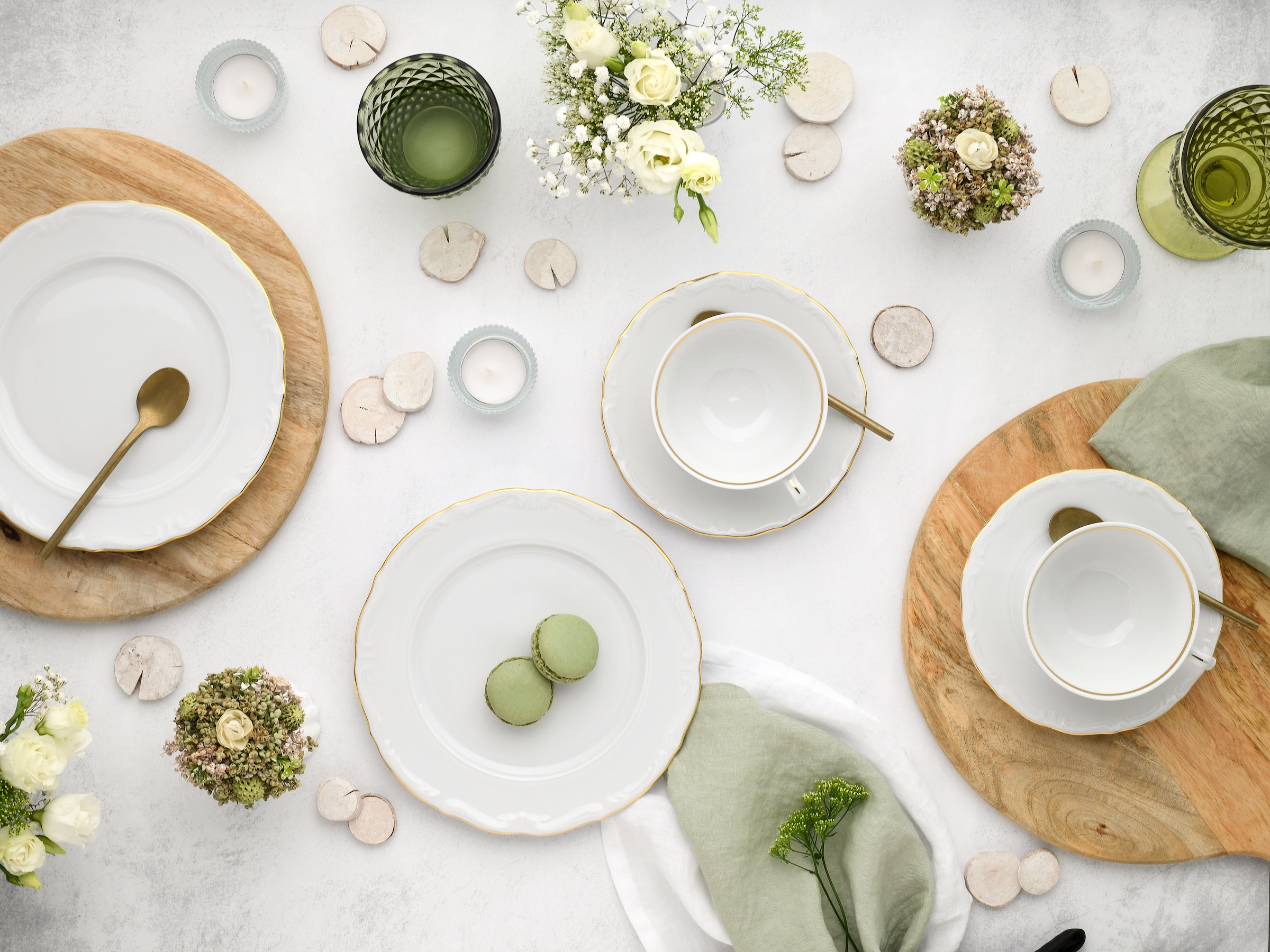 CreaTable Kaffeeservice »Maria Theresia, KaffeeService 18-tlg« Traditionelle Porzellanform