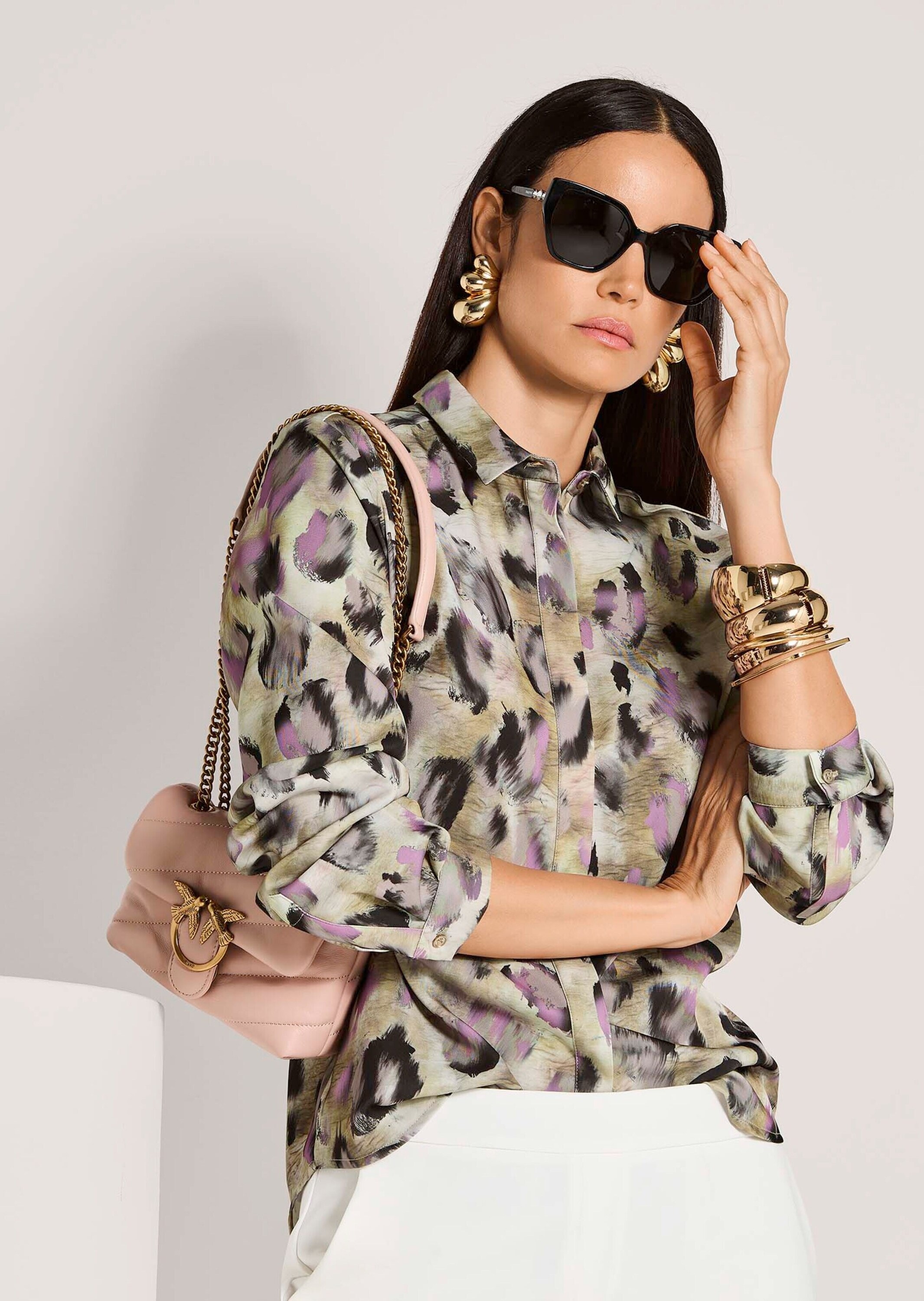 MADELEINE Langarmbluse »Hemdbluse Modische Bluse mit Animal-Print«