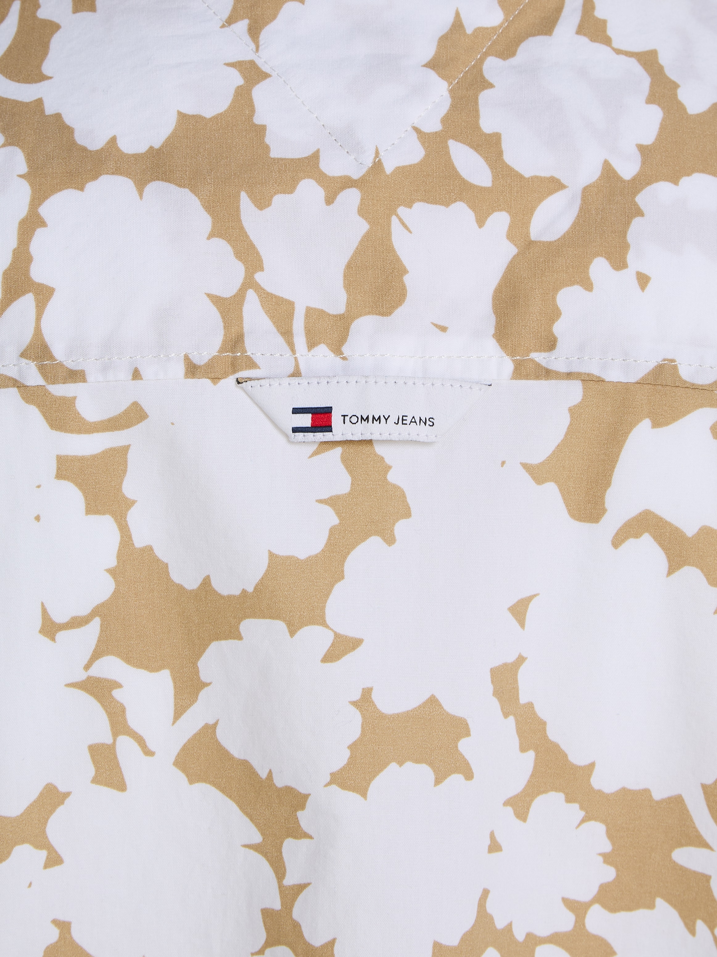 Tommy Jeans Kurzarmhemd »TJM RLX FLORAL AOP CAMP SHIRT«, mit Allover-Print
