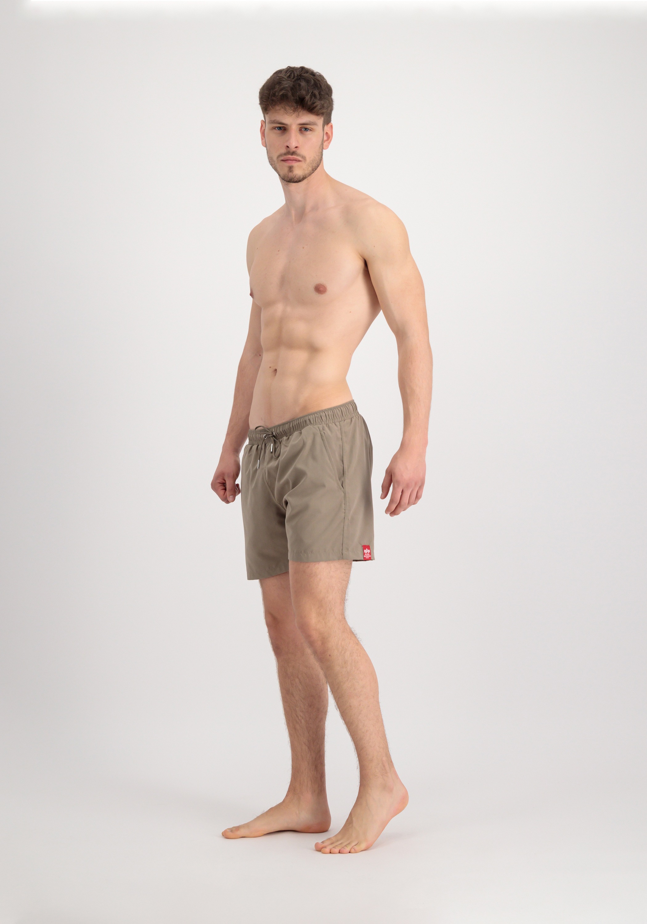 Alpha Industries Shorts »Alpha Industries Men - Beachwear Hydrochromic AOP Swimshort«
