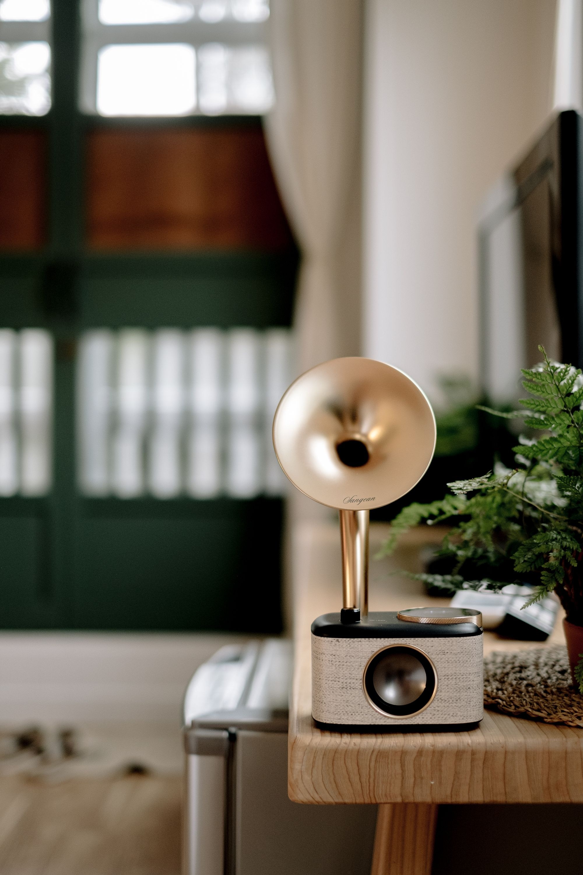 Sangean Retro-Radio »CP-100D«, (Bluetooth Digitalradio (DAB+)-FM-Tuner), Digital Retro Design Gramophone
