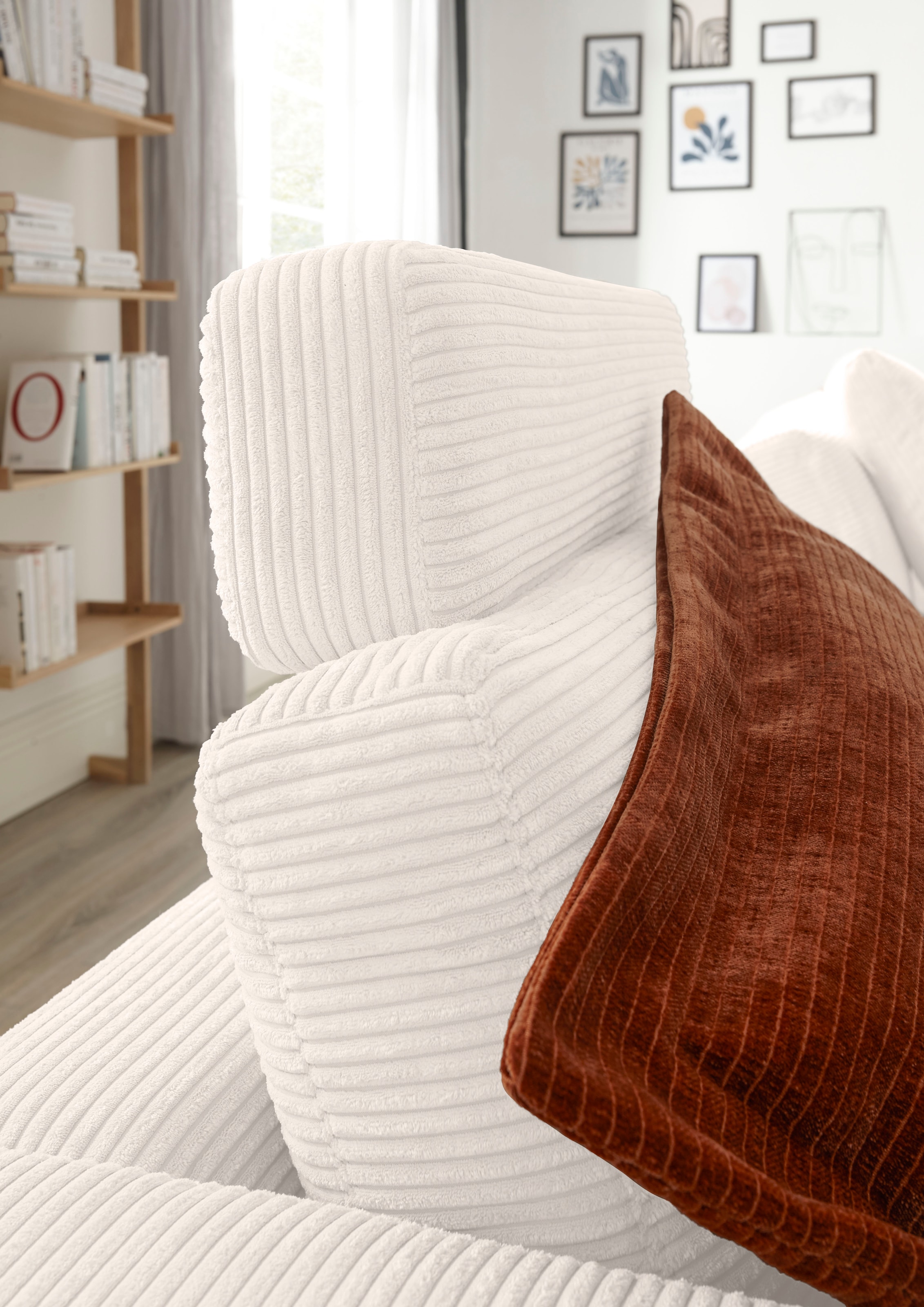 Musterring Wohnlandschaft »Lucia U-Form«, Cord-Bezug, inklusive Kopfstütze, Gesamtbreite 524 cm