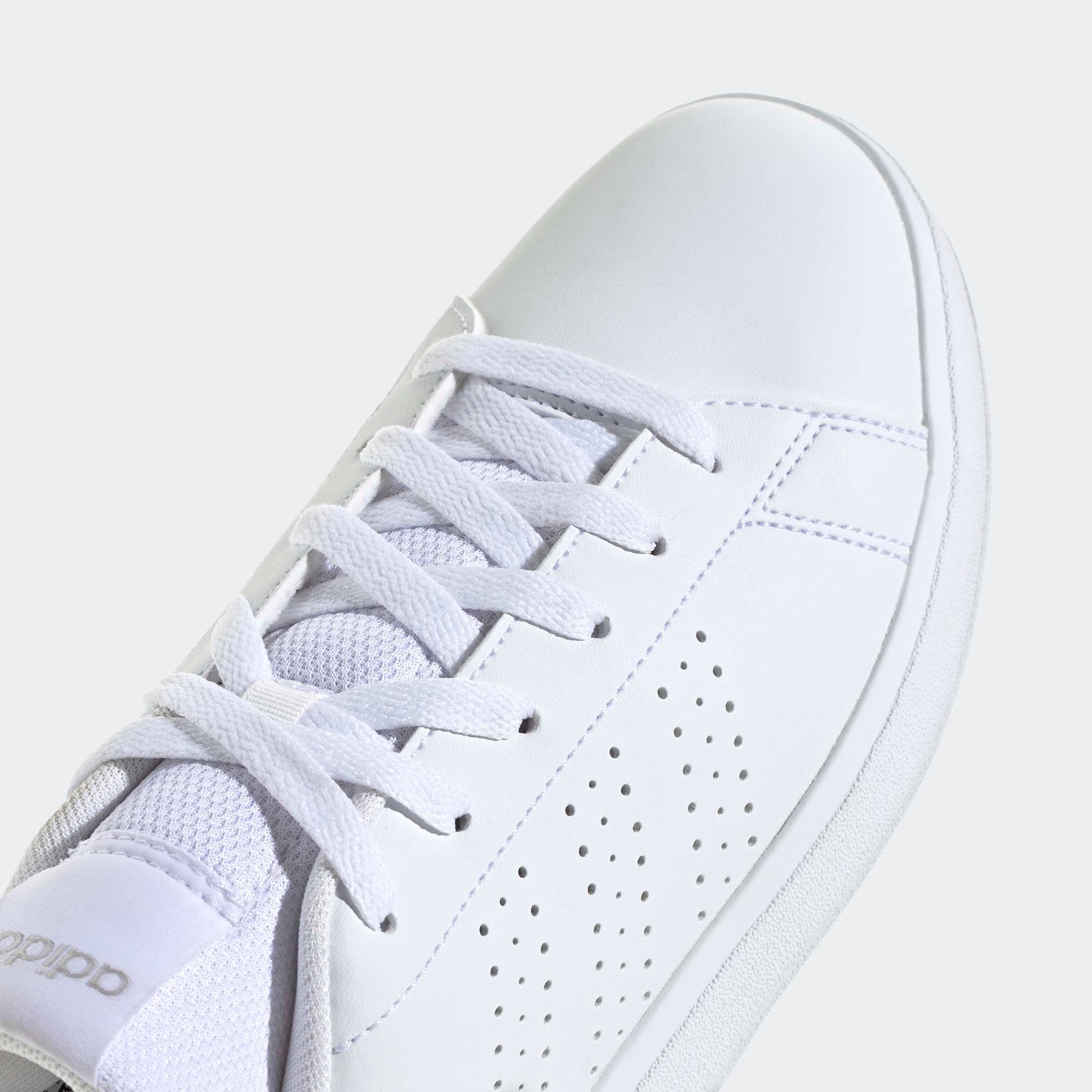 adidas Sportswear Sneaker  inspiriert vom Design des adidas stan smith