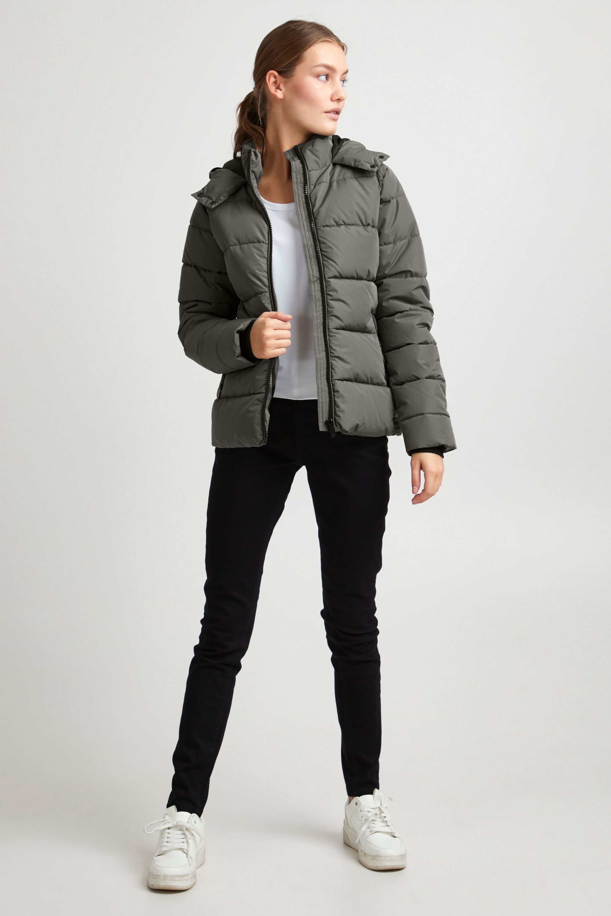 OXMO Winterjacke »Winterjacke OXSofina«, mit Kapuze