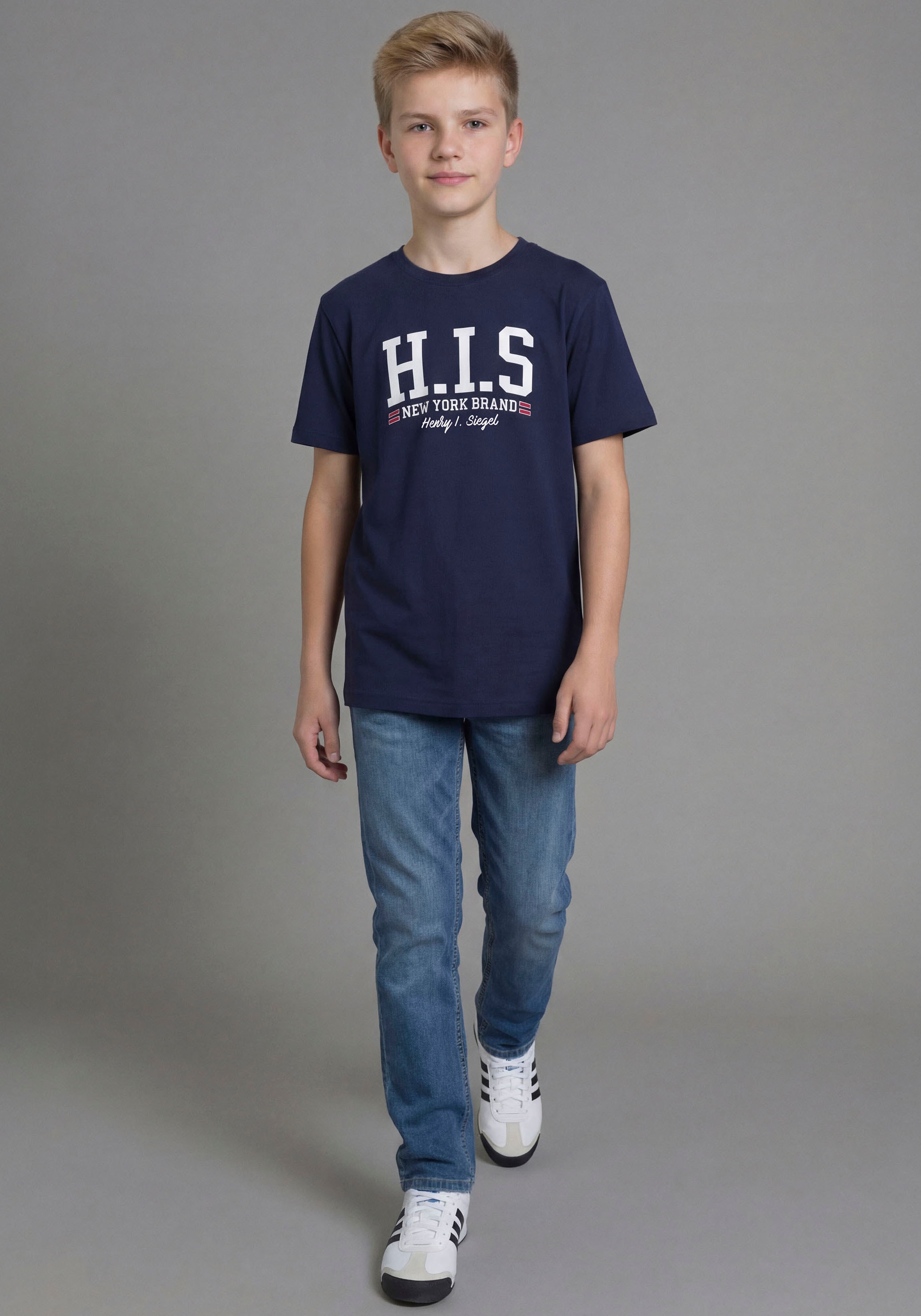 H.I.S T-Shirt »2er Pack T-Shirts mit Logodrucken für Jungen« Packung, 2, 2 tlg. Basic Schnitt, kurze Ärmel, bedruckte Optik, Logodrucke