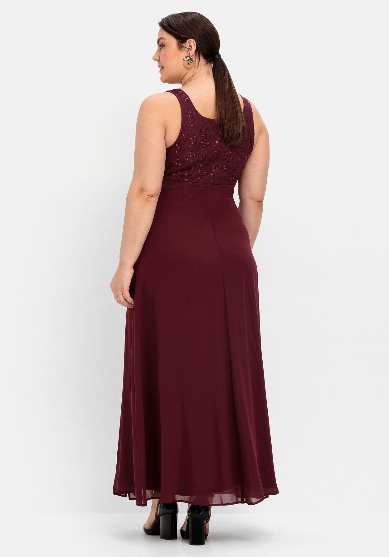 Sheego Abendkleid »Kleid mit floraler Spitze«