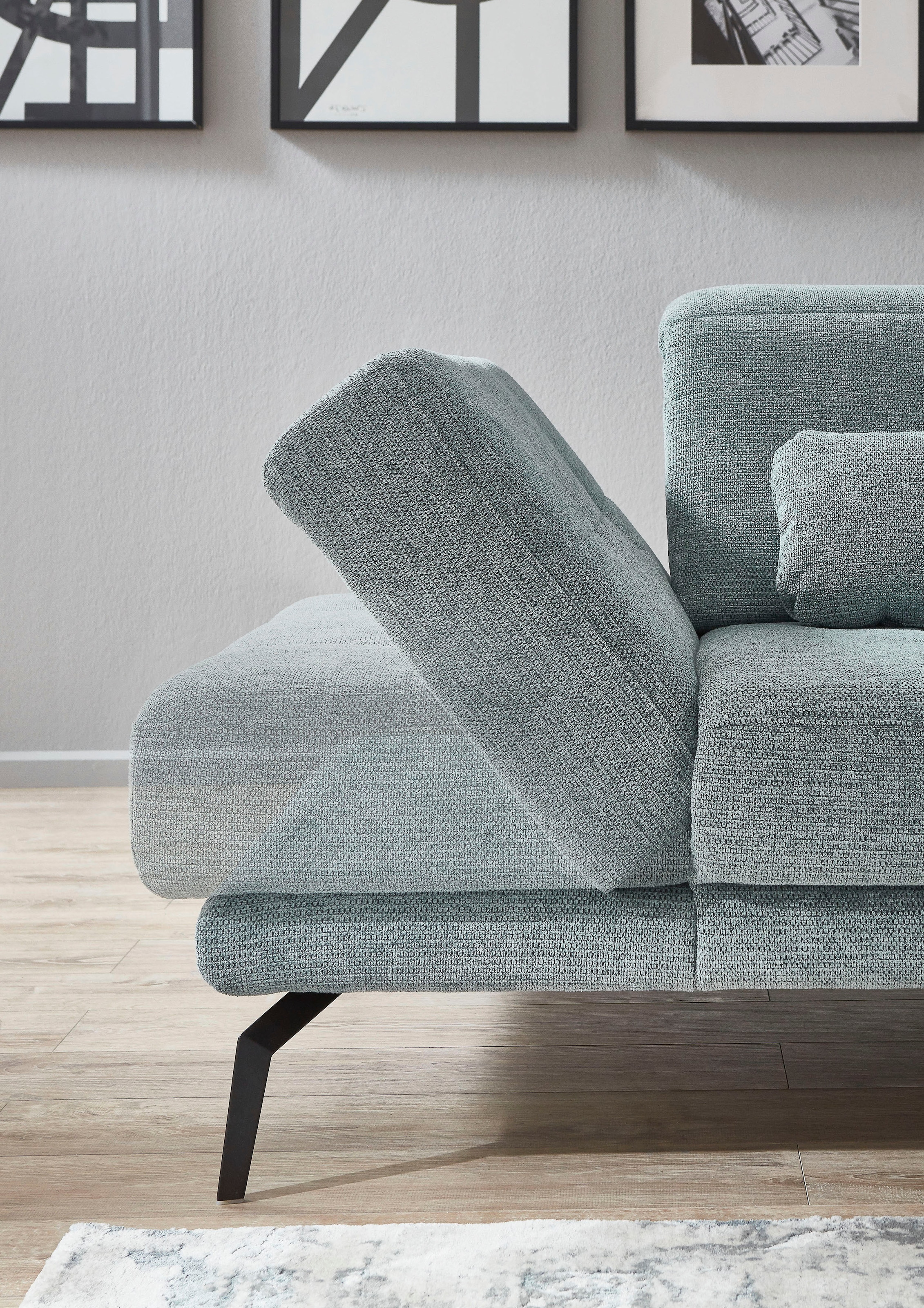 Die PlanBar Ecksofa »MP-IN20126 L-Form«, mit Kopfteilverstellung, optional Sitztiefen- & Armteilverstellung