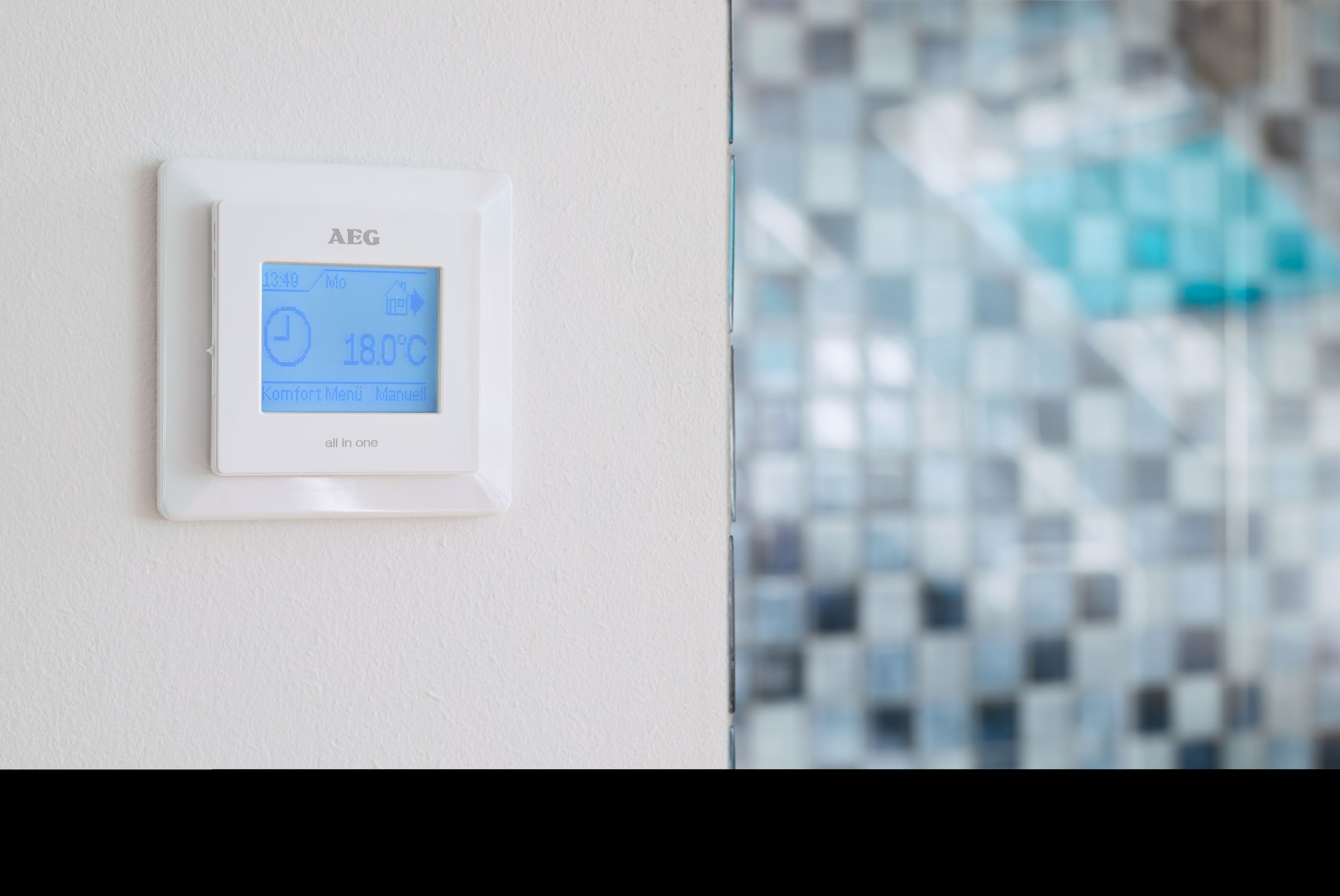 AEG Haustechnik Raumthermostat »»FRTD 903 TC« Fußbodentemperaturregler und Raumtemperaturregler«, Touchscreen mit Farbdisplay, Komfort-Eco-Modus, Wochenprogramme