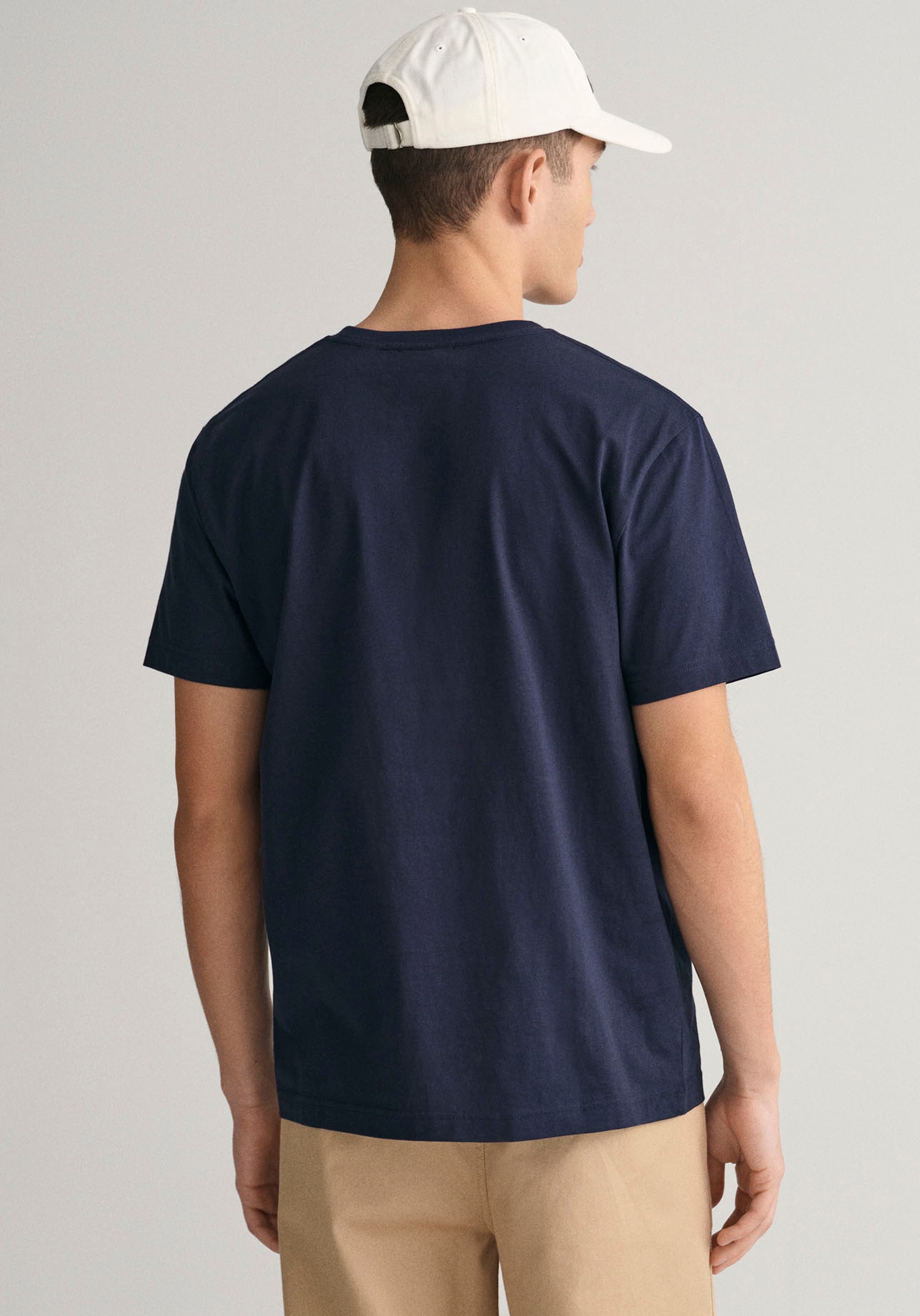 Gant T-Shirt »REG Logostickerei T-SHIRT«, bei der SS ♕ auf mit SHIELD Brust