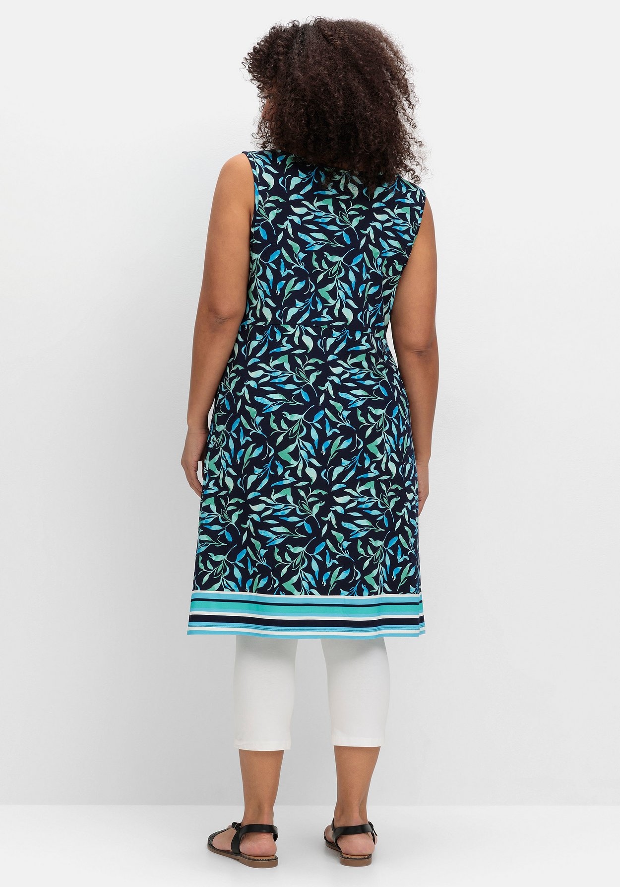Sheego Sommerkleid »Ärmelloses Jerseykleid in leicht ausgestellter Form«