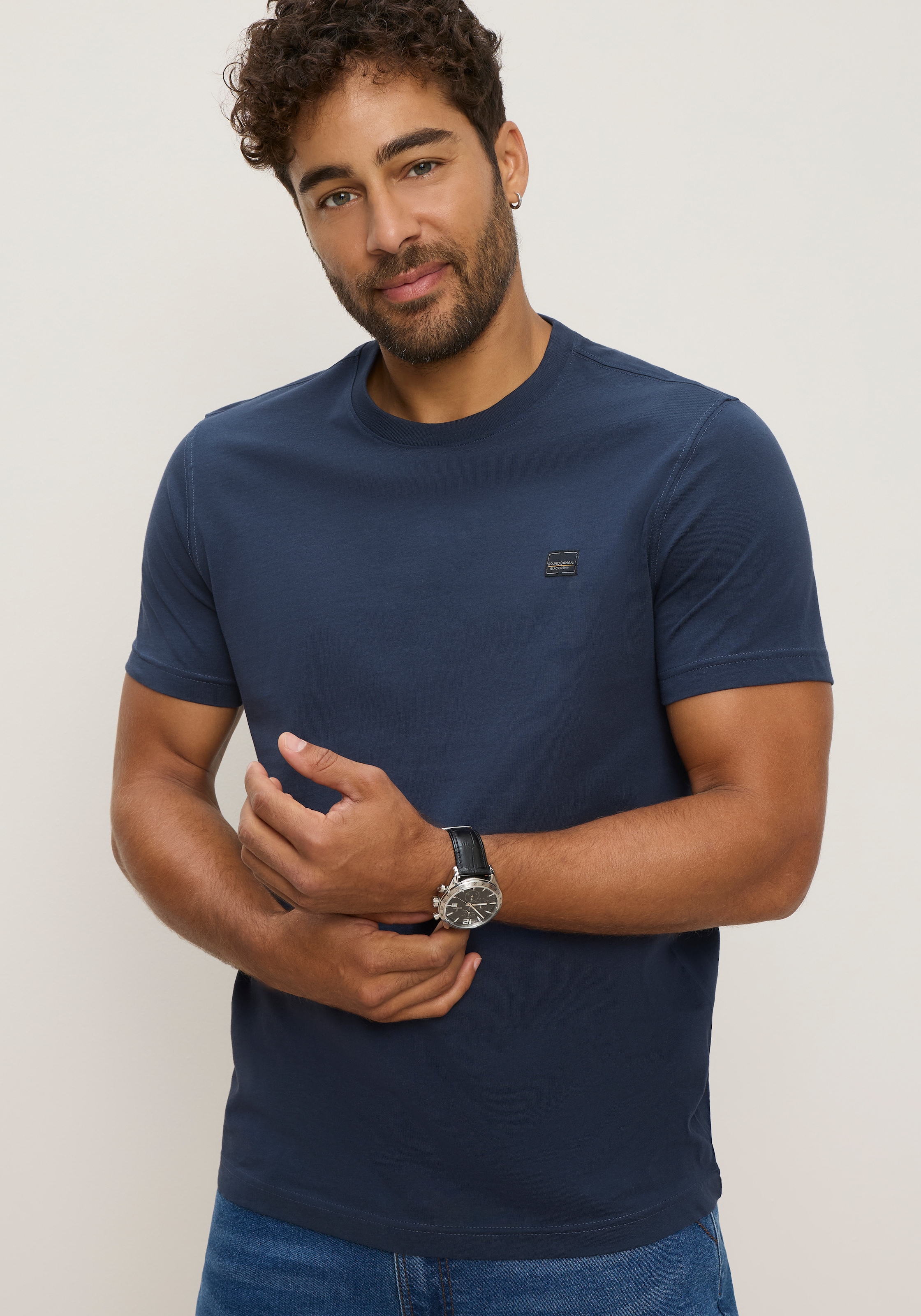 Bruno Banani T-Shirt »Doppelpack« Set, 2 Komfortable modern Basic-Shirts im praktischen 2er-Pack