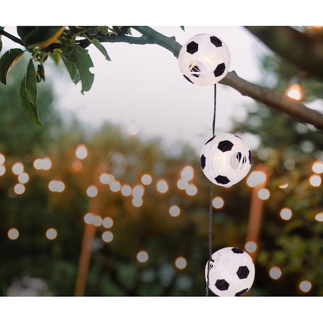 näve Lichterkette »Japanballon-20er-Solar-Lichterkette«, Fußball, Material:  Polyester, Metall, Kunststoff, Farbe: weiß/schwarz auf Rechnung kaufen