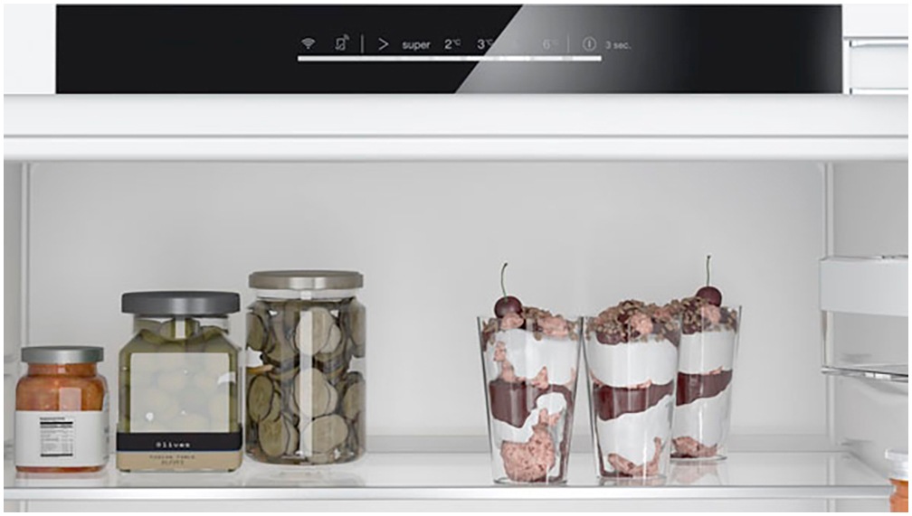 BOSCH Einbaukühlschrank Serie 6 »KUR21ADE0«