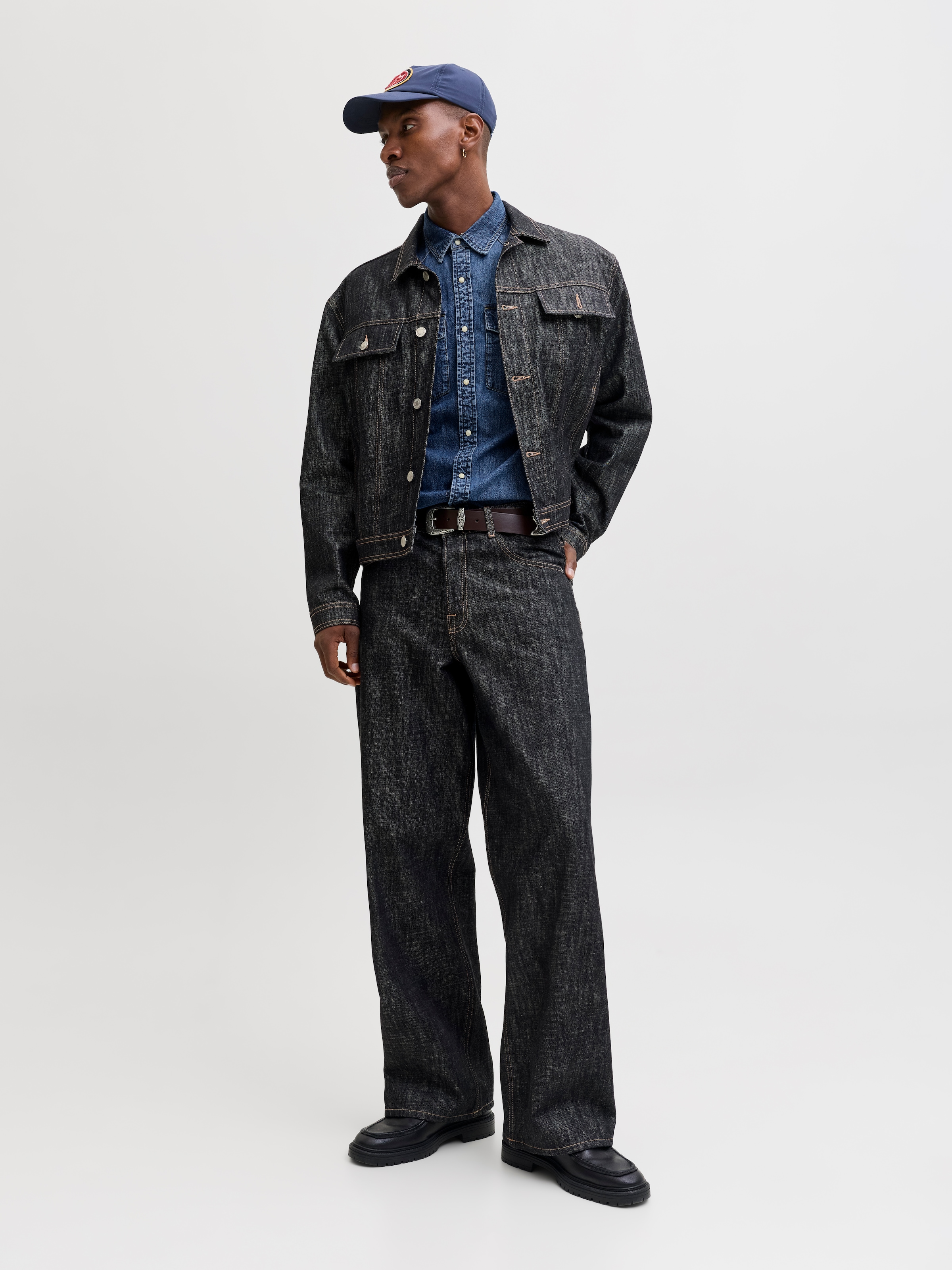 Jack & Jones Jeanshemd »JJEWESTERN JJSHIRT AT 187 NOOS« mit Brusttaschen