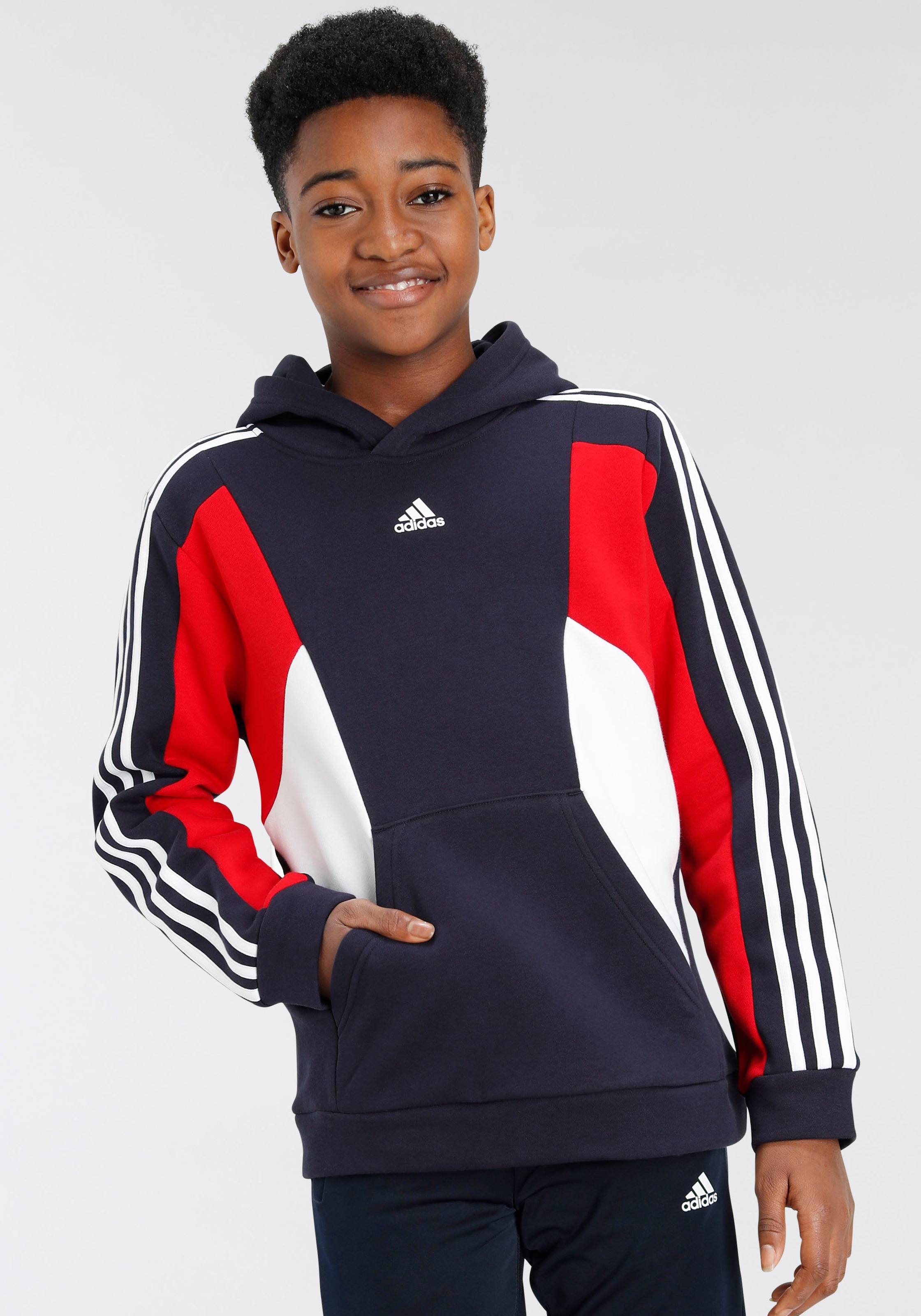 adidas Sportswear Sweatshirt »COLORBLOCK 3STREIFEN HOODIE« bei ♕