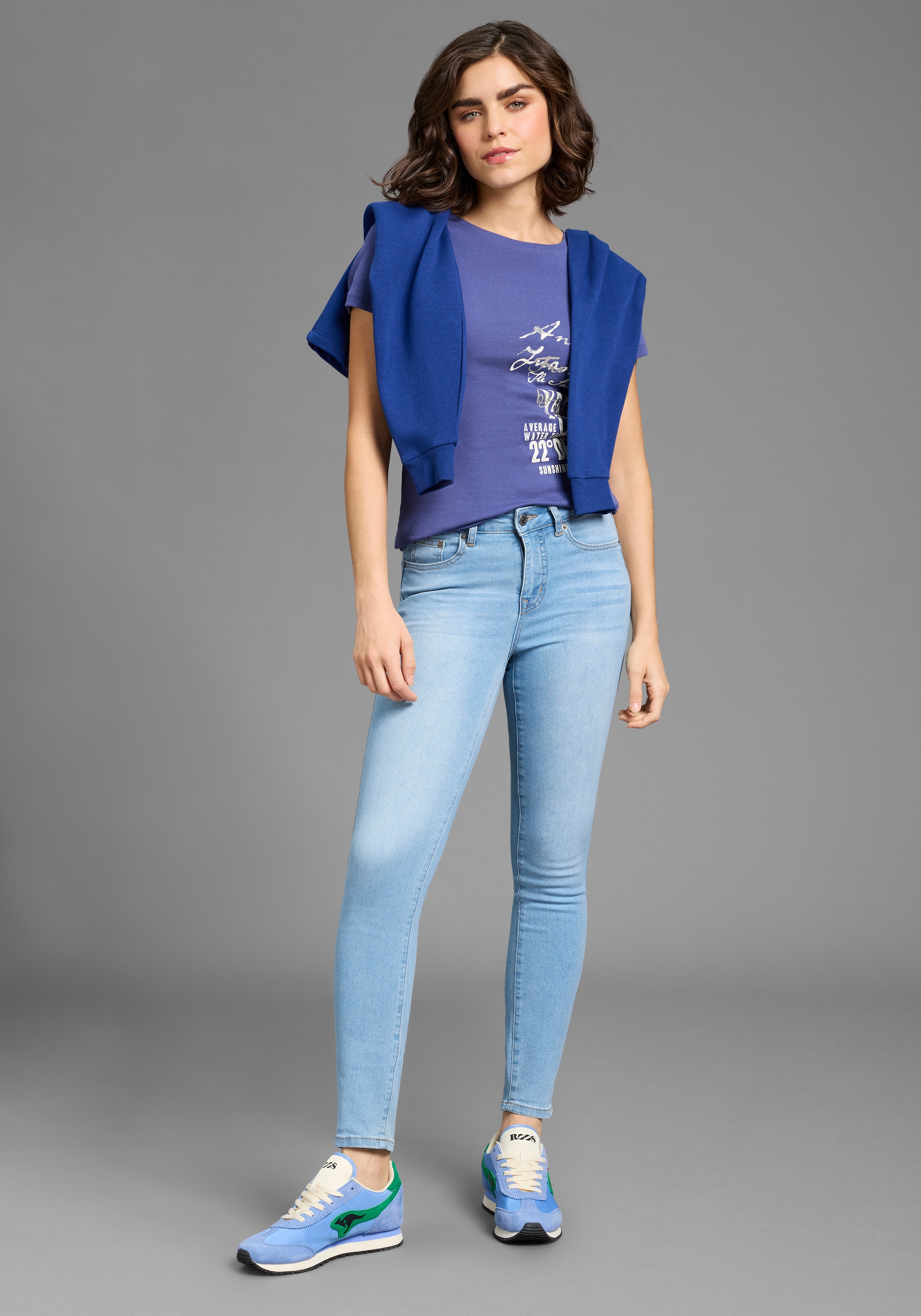 KangaROOS Slim-fit-Jeans »CROPPED HIGH WAIST SLIM FIT« schmale Passform,  Röhrenjeans,  trendige Used-Waschung