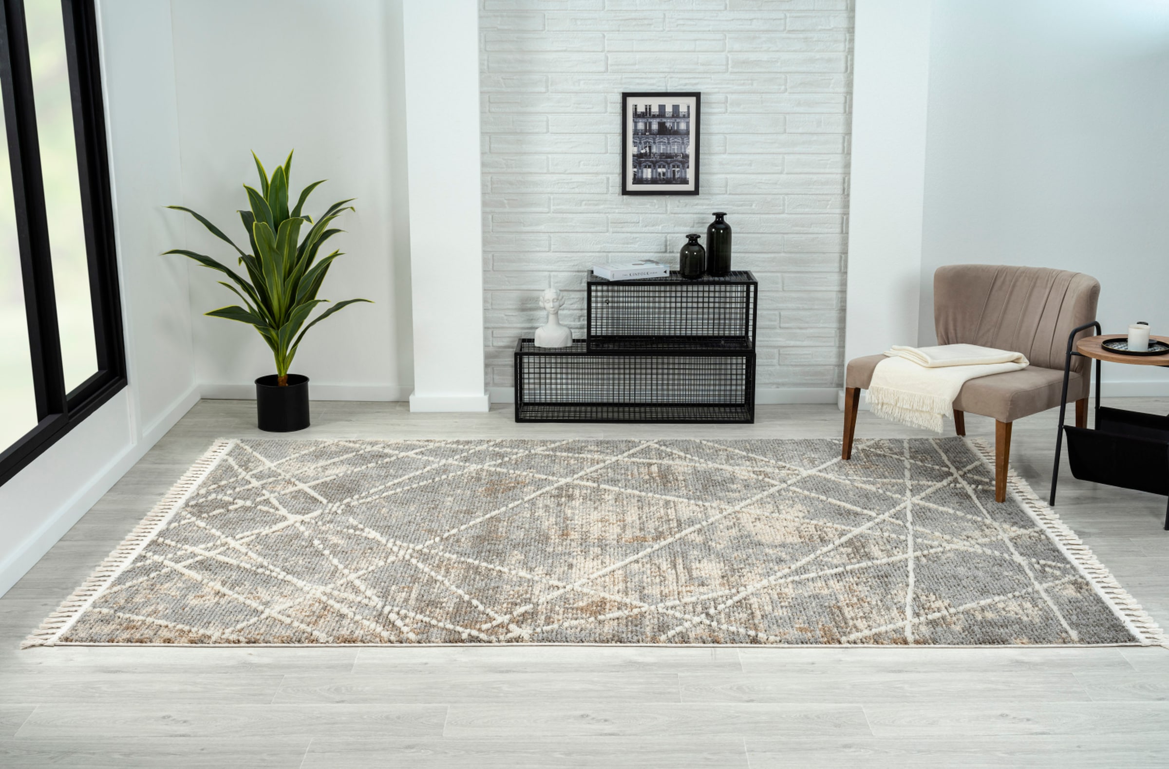 Myflair Möbel & Accessoires Teppich »Nelia, LAGERRÄUMUNG!« rechteckig 15 mm Höhe Kurzflor, mit Hoch-Tief Effekt, Microfaser, mit Fransen