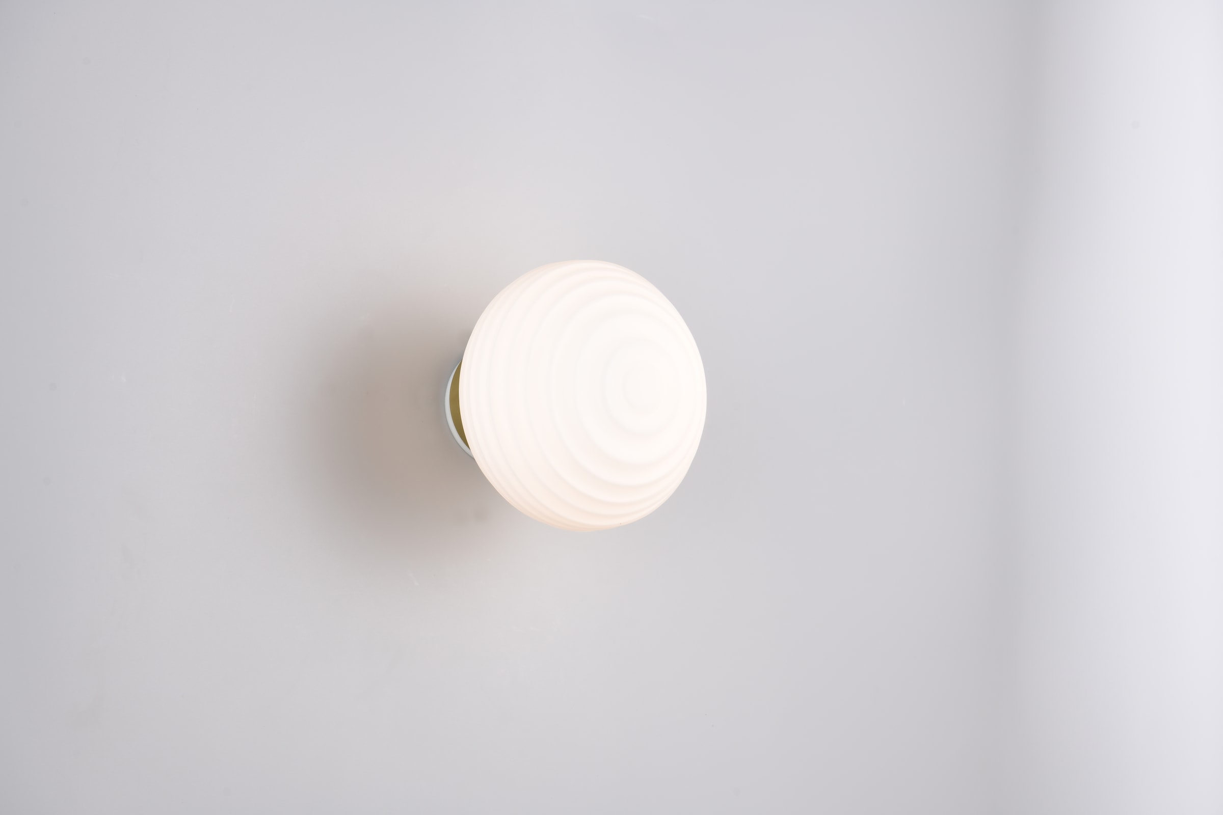 REALITY Leuchten LED Wandleuchte »EARL, runde Akku Wandlampe mit Touchdimmer, USB-Anschluss Ø 15,5cm« LED-Board 1 Stk. Warmweiß Akku Wandlampe Glasschirm, einfache Wandbefestigung, Tiefe 15 cm