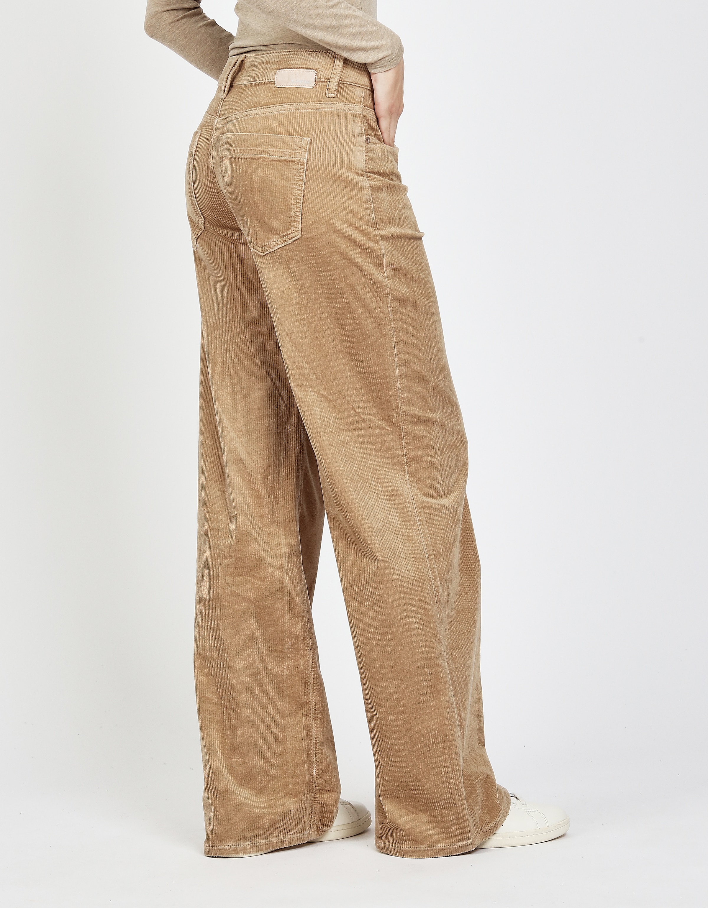 GANG Cordhose »94CARLOTTA LONG«  im Wide Fit mit geradem Beinverlauf