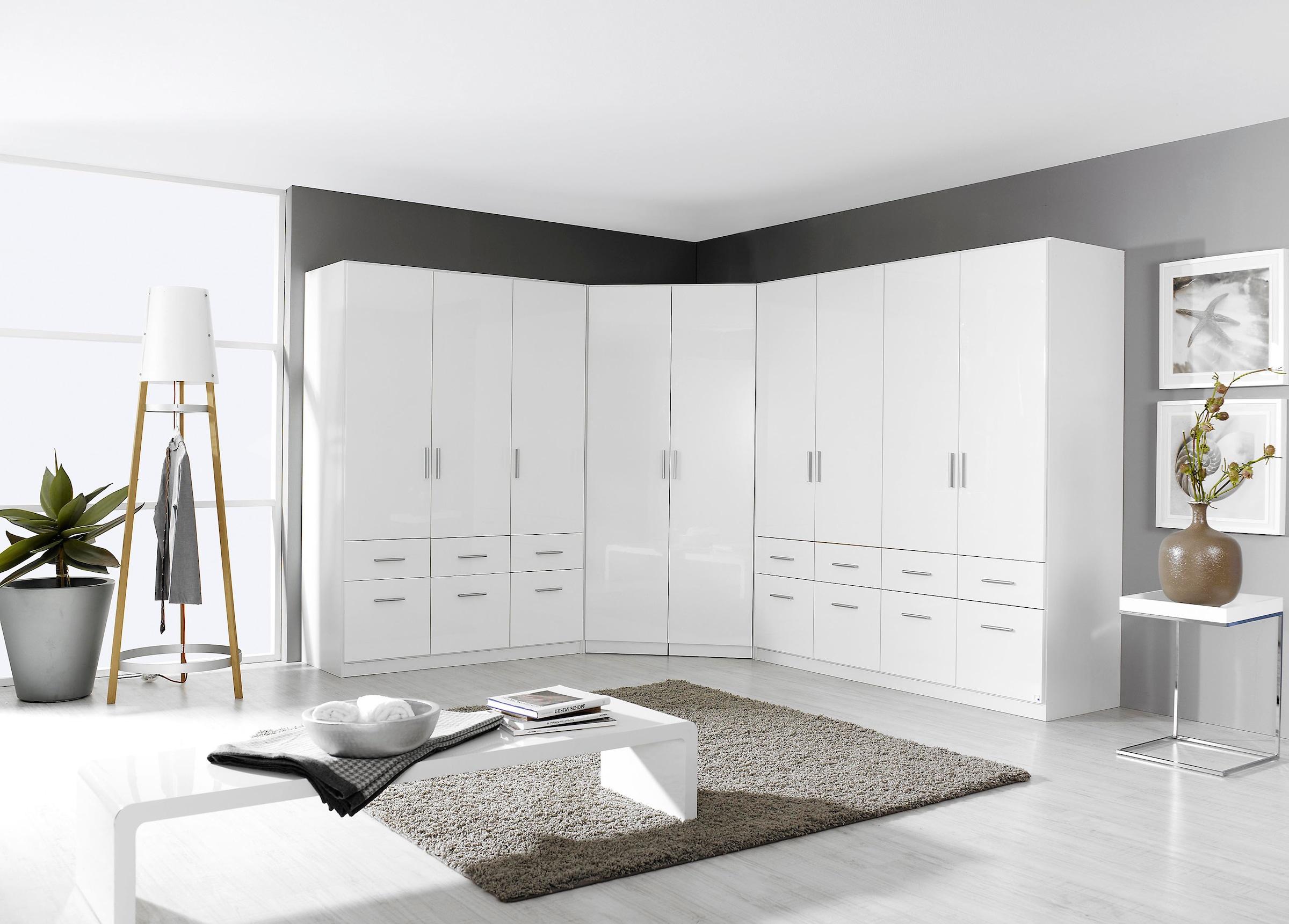 rauch Drehtürenschrank »Kleiderschrank Schrank Garderobe Schlafzimmerschrank CELLE«, in 4 Breiten und 2 Höhen, optional mit Schubkästen MADE IN GERMANY
