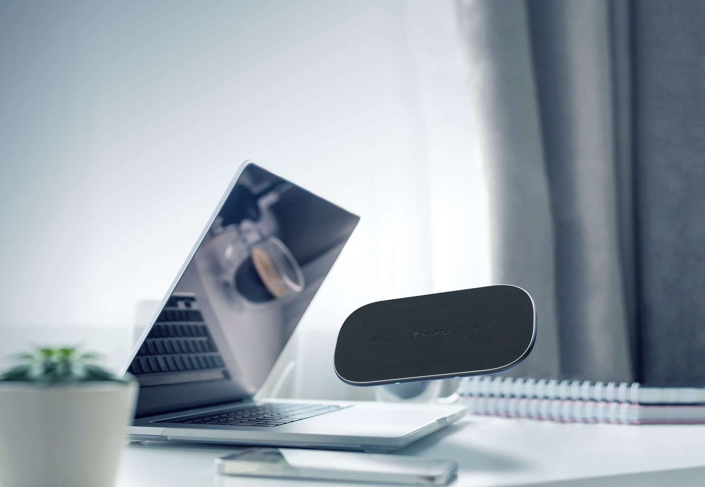 VARTA Batterie-Ladegerät »Wireless Charger Multi«