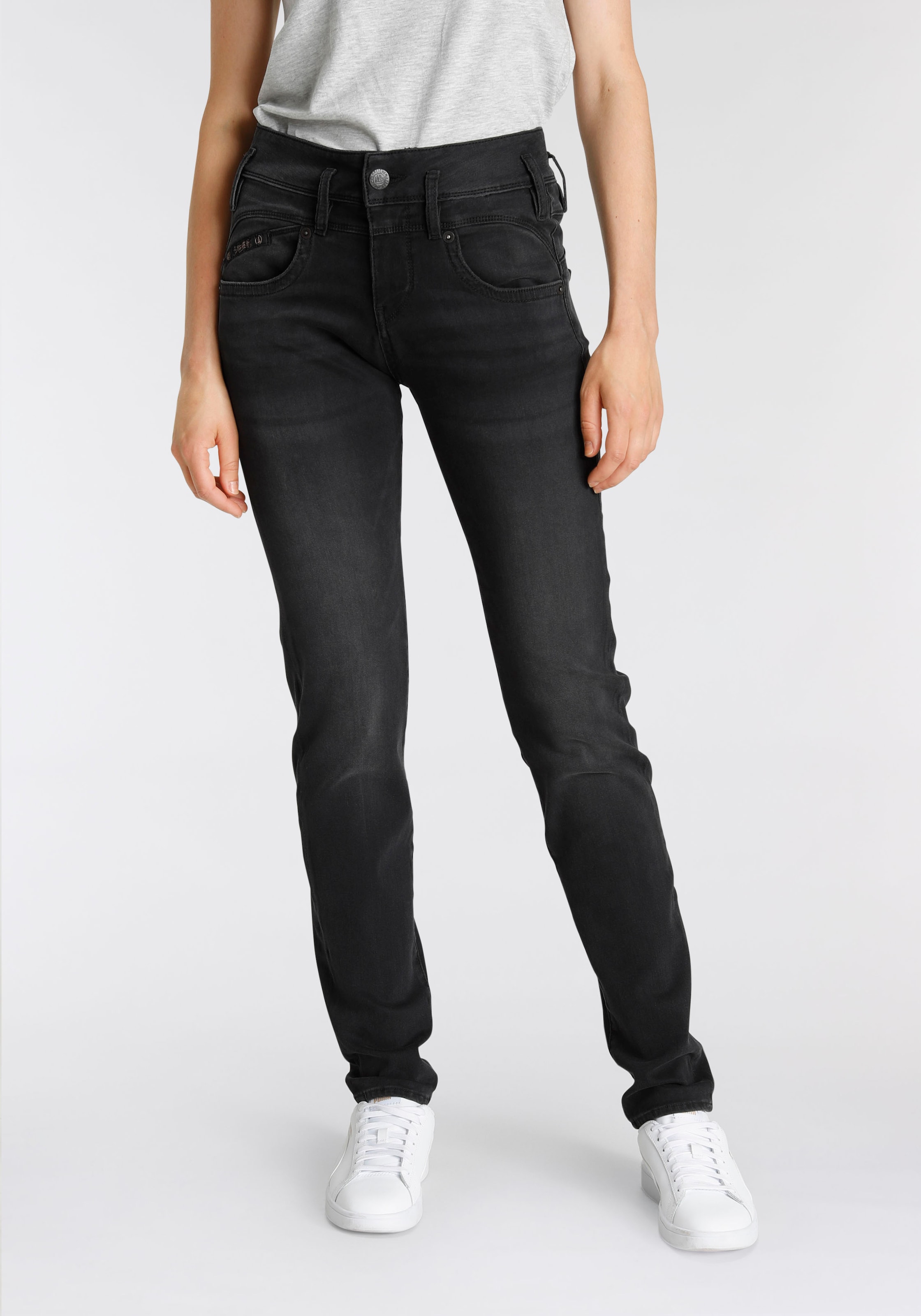 Slim-fit-Jeans »PEARL SLIM REUSED«, Nachhaltige Premium-Qualität enthält recyceltes...